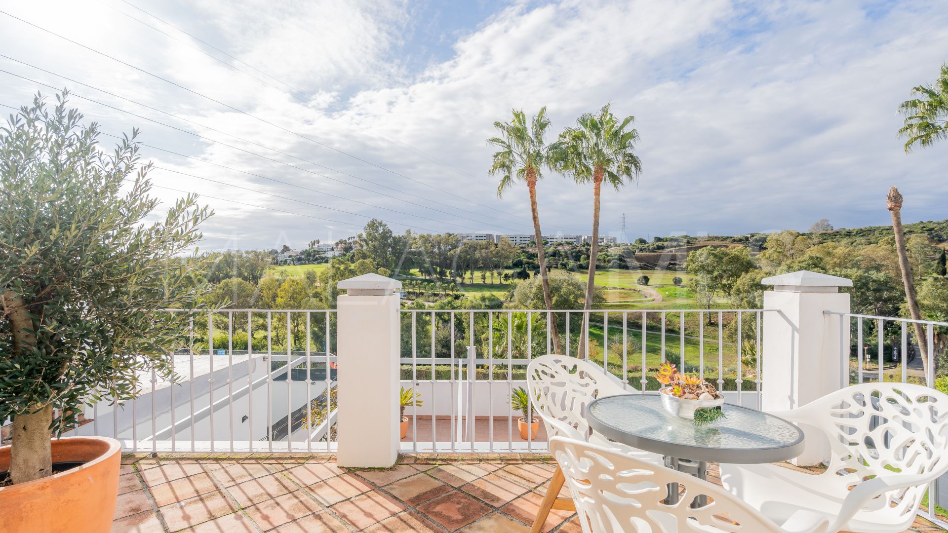 Town house for sale in Estepona Golf