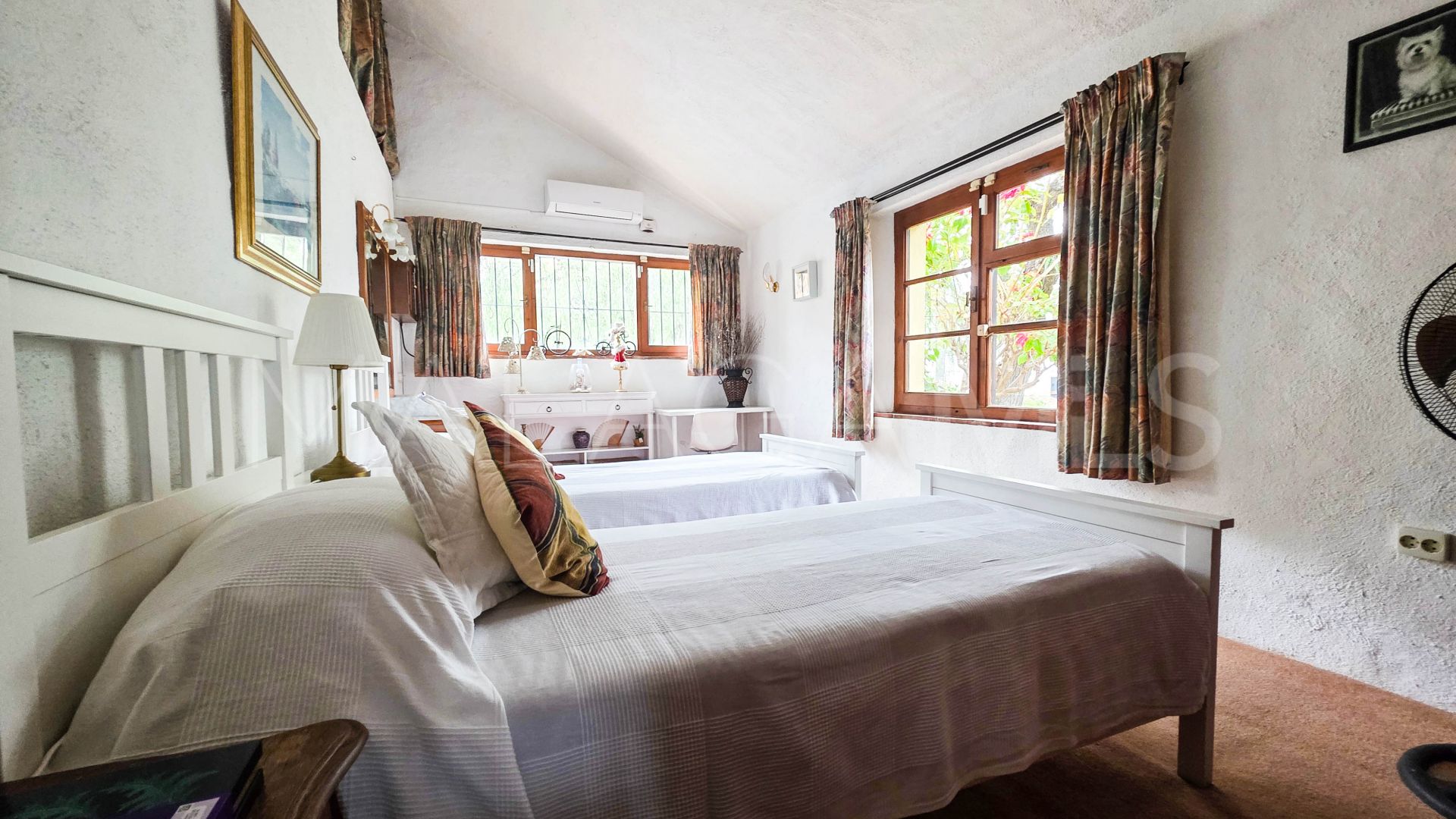 Villa for sale in Bahia Dorada