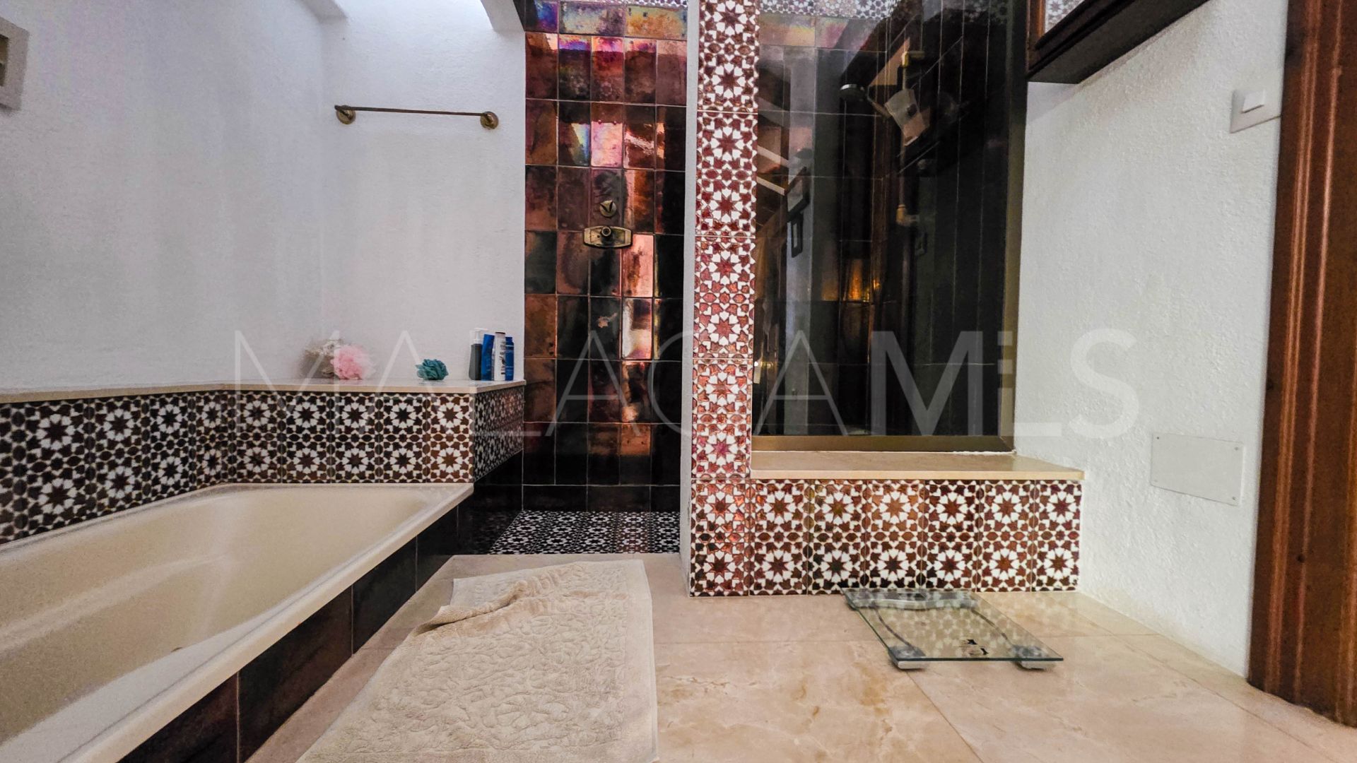 Villa for sale in Bahia Dorada