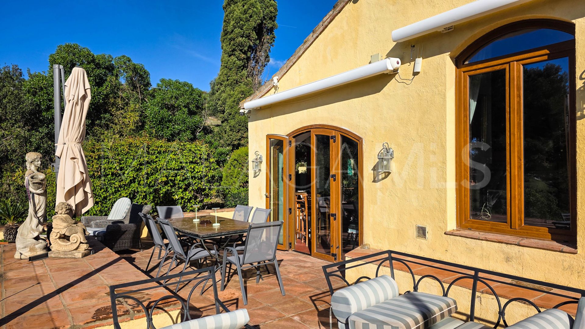 Se vende villa with 5 bedrooms in Bahia Dorada