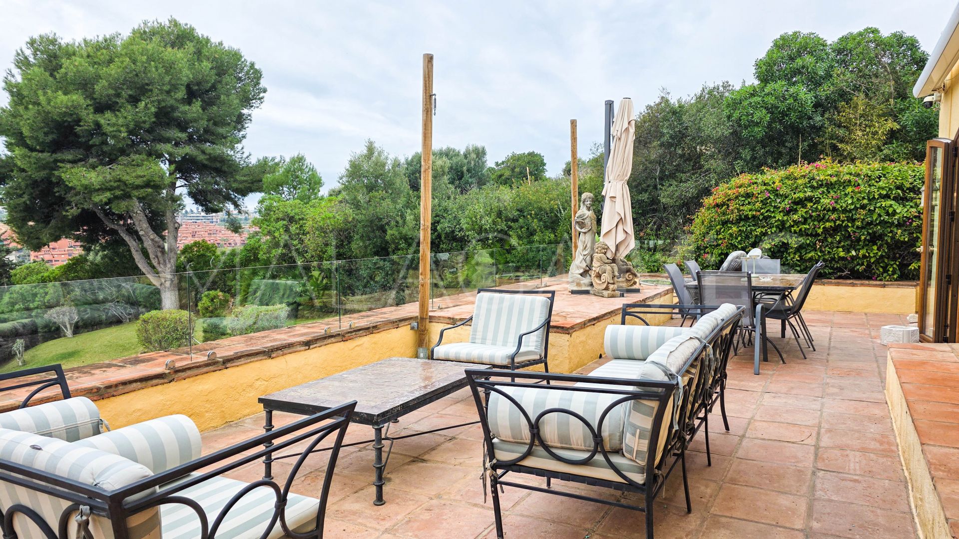 Villa for sale in Bahia Dorada