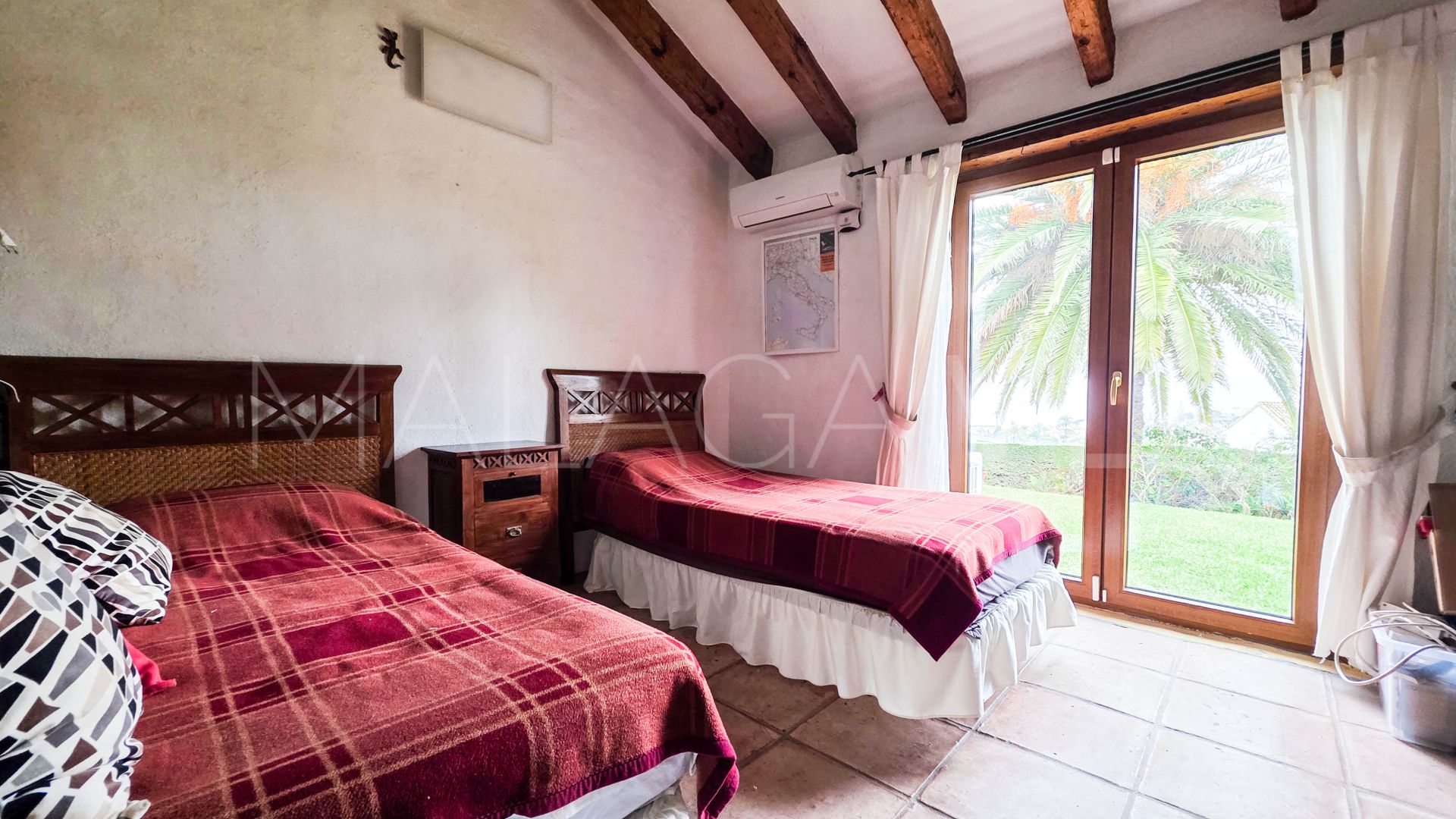 Villa for sale in Bahia Dorada