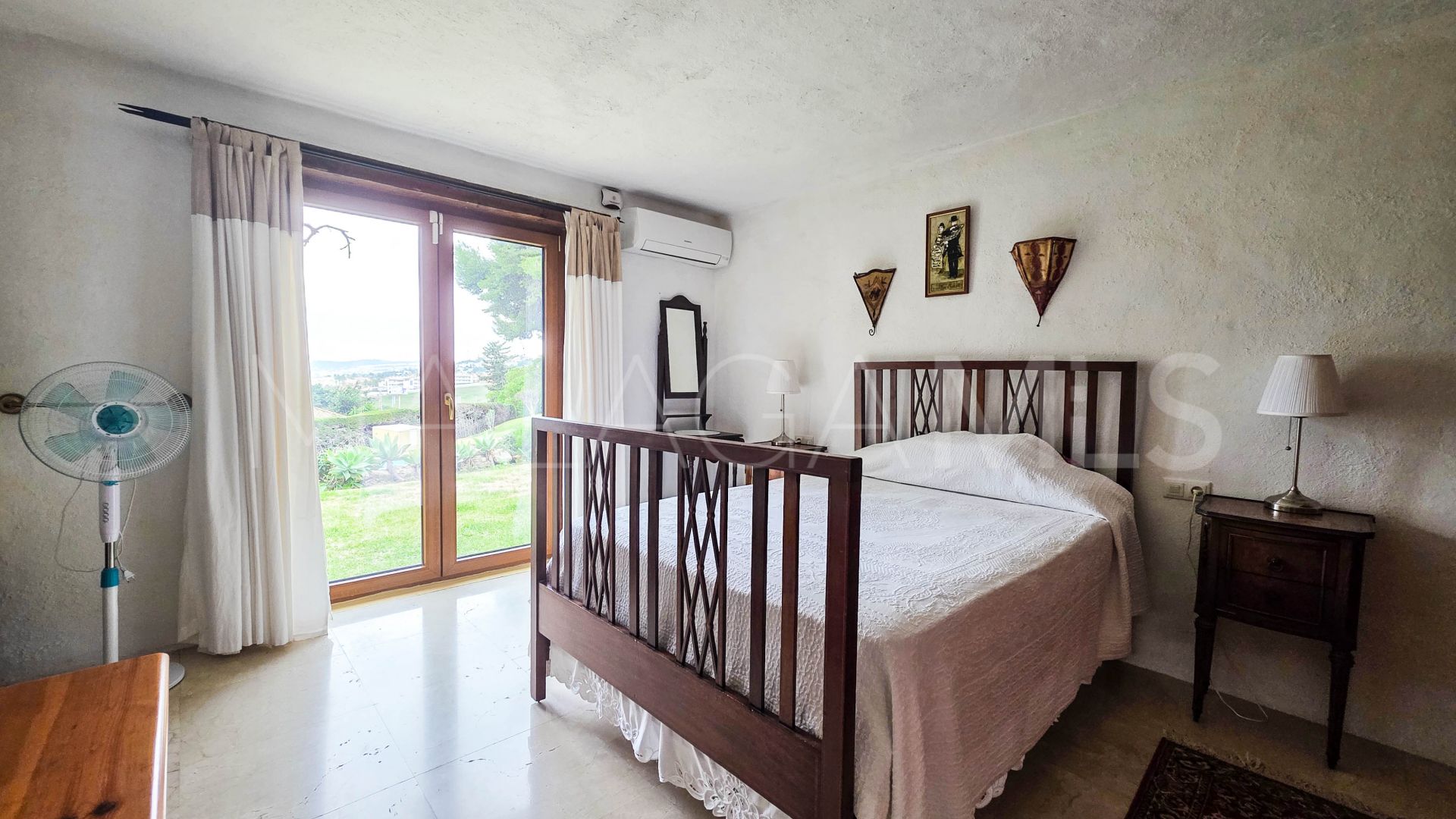 Villa for sale in Bahia Dorada