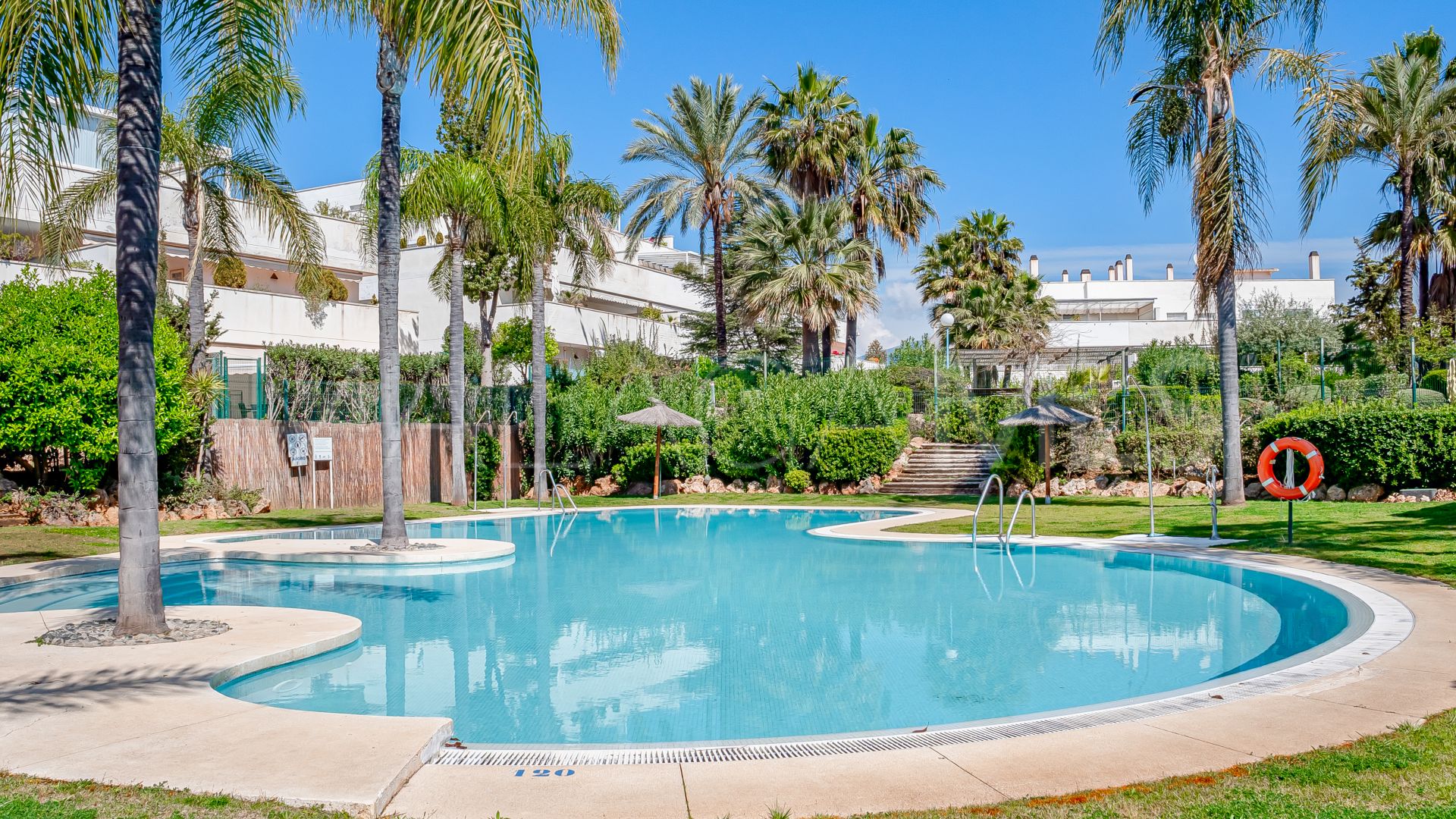 Appartement terrasse for sale in Terrazas del Rodeo