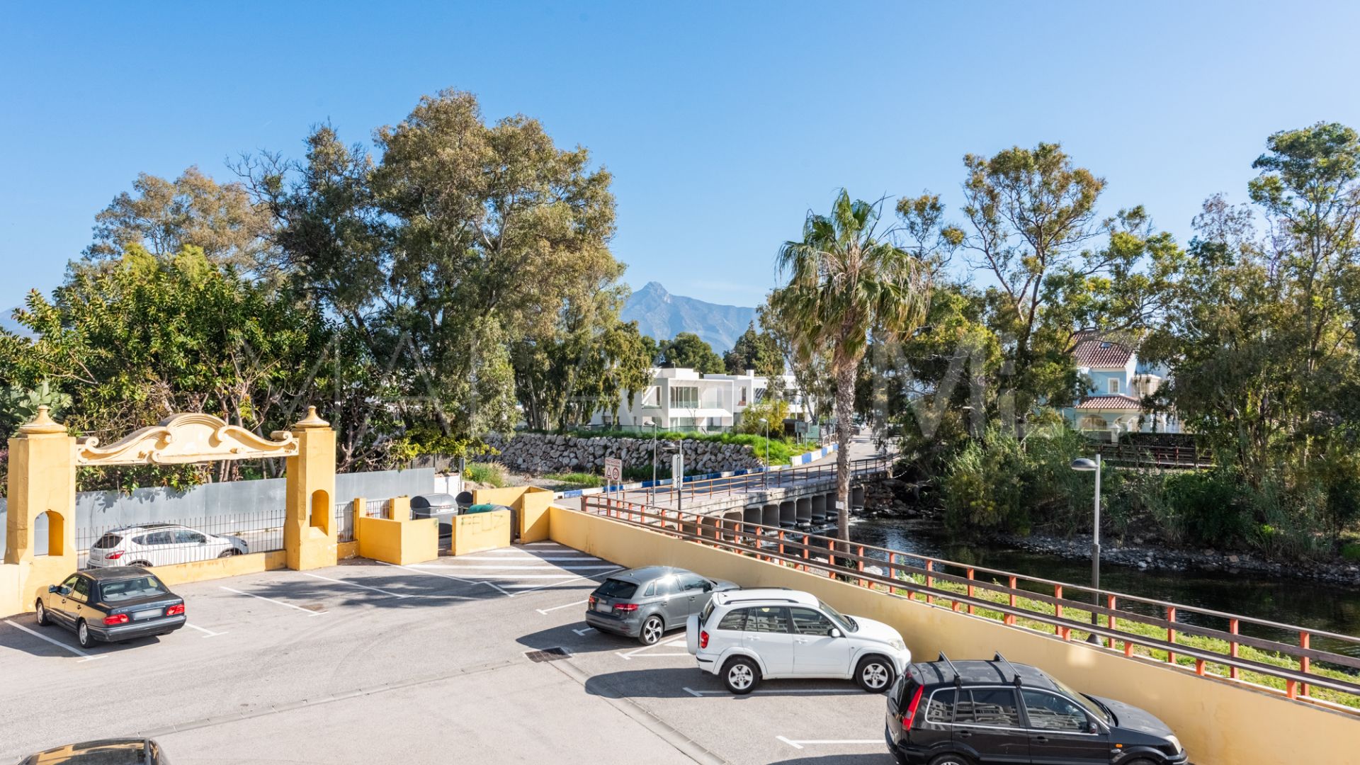 San Pedro de Alcantara 2 bedrooms apartment for sale