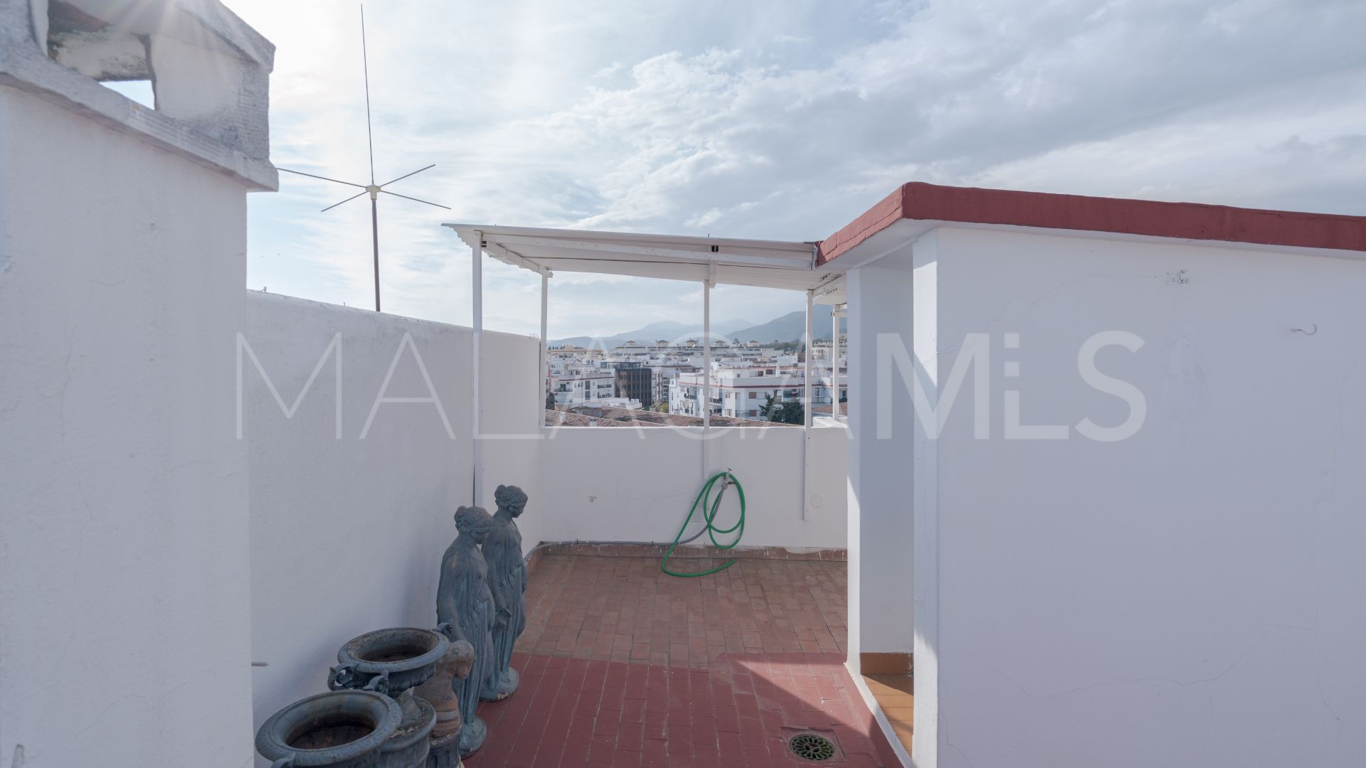 Appartement terrasse for sale in Estepona Ville