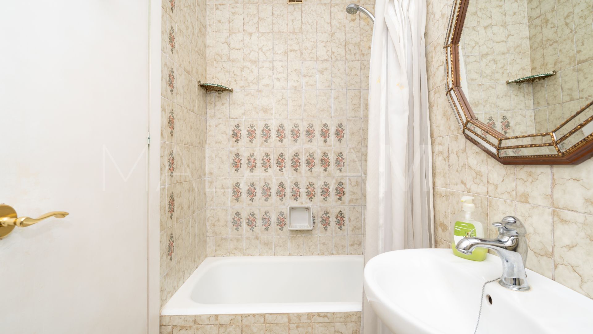 Appartement terrasse for sale in Estepona Ville