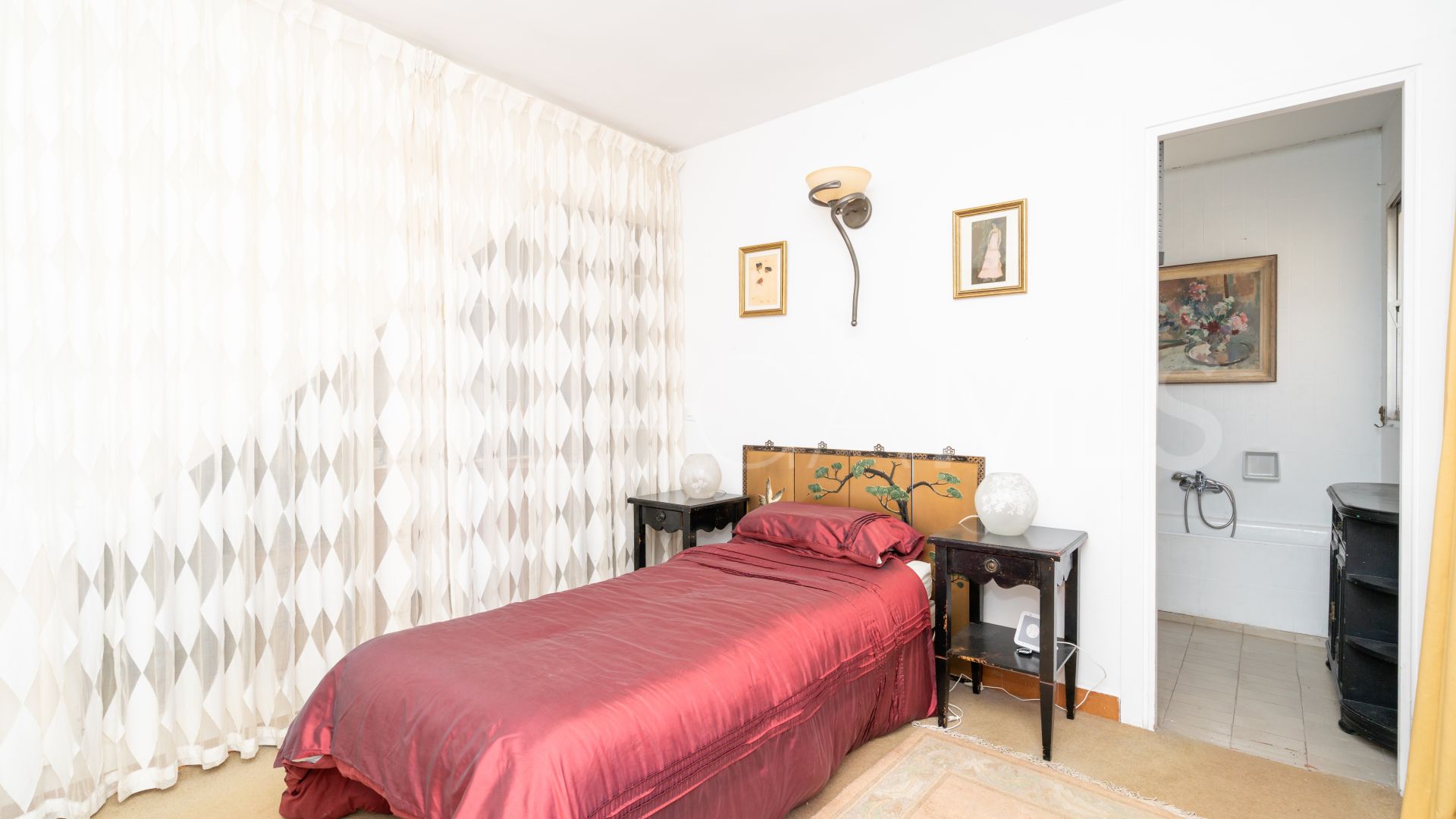 Appartement terrasse for sale in Estepona Ville