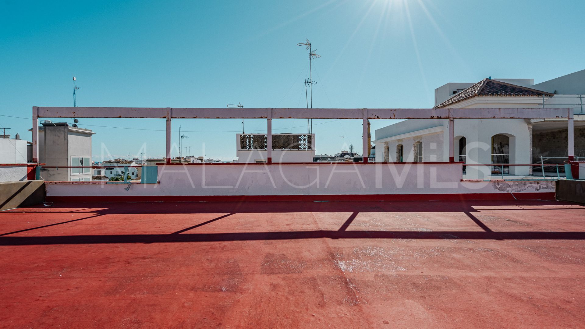 Gebäude for sale in Estepona Stadt