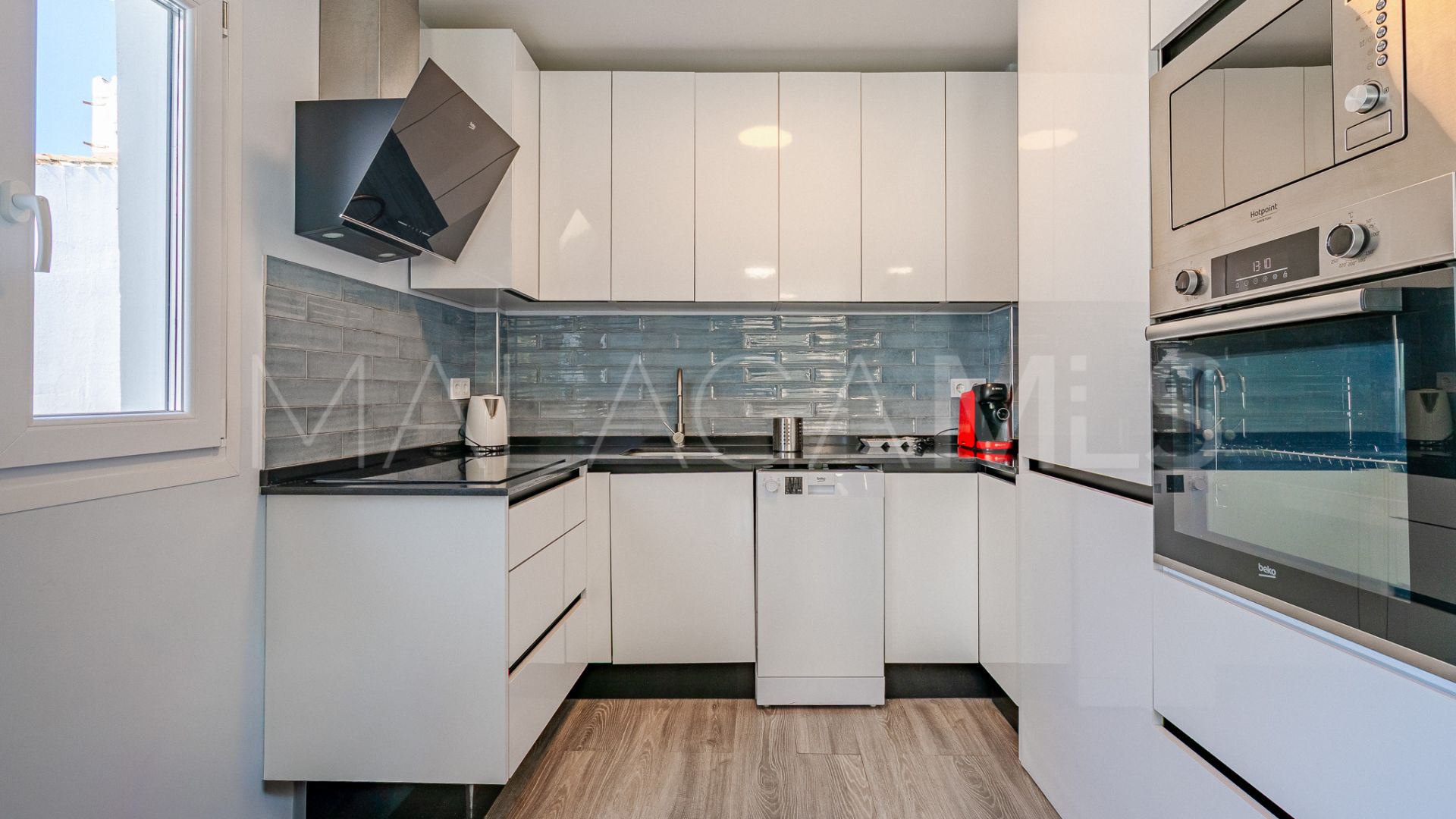 Gebäude for sale in Estepona Stadt