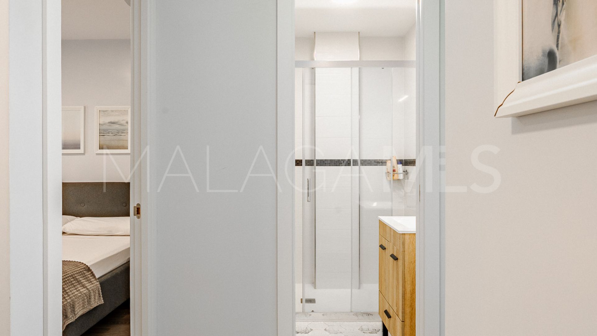 Gebäude for sale in Estepona Stadt