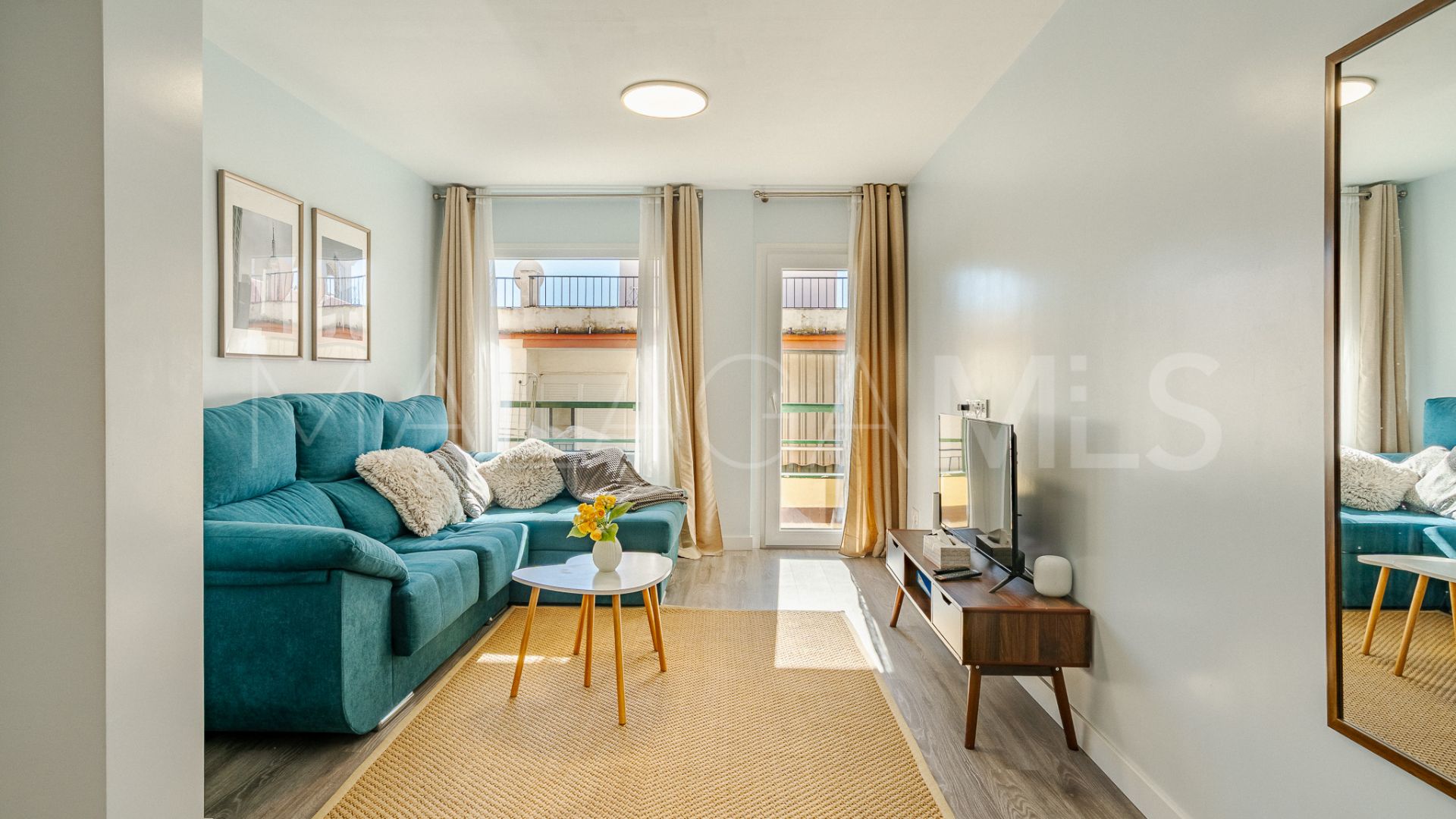 Gebäude for sale in Estepona Stadt