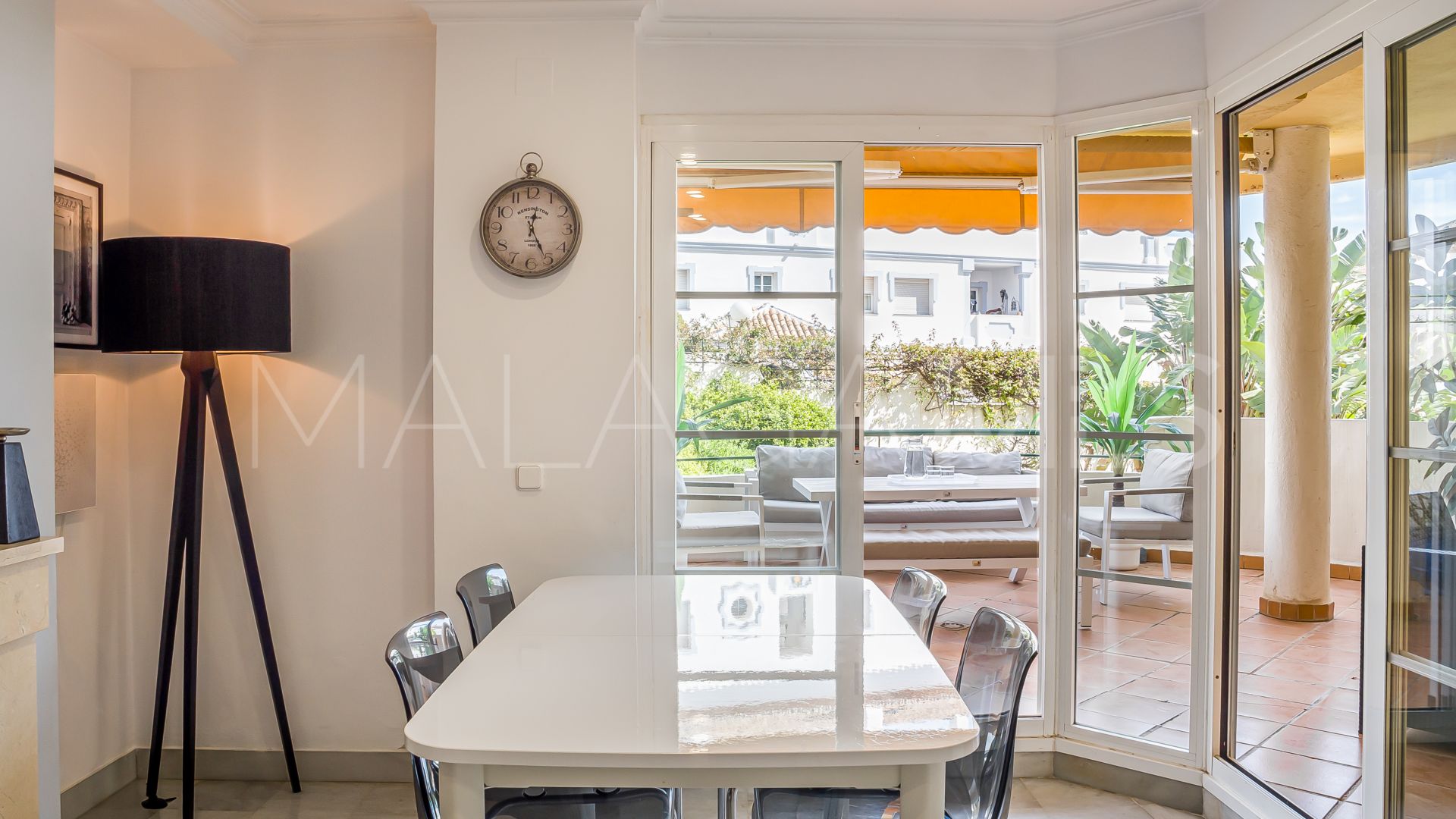 Ground floor duplex for sale in Señorio de Aloha