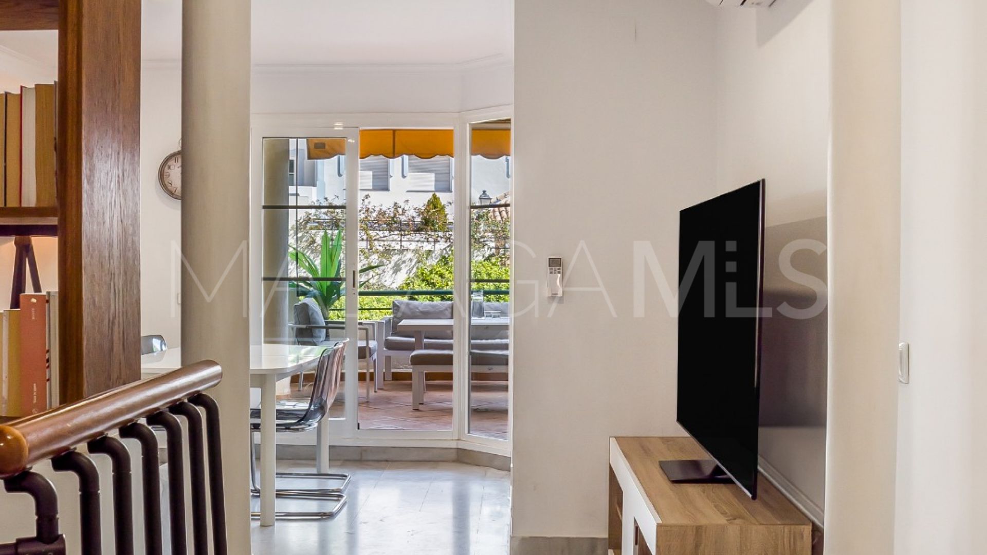 Ground floor duplex for sale in Señorio de Aloha