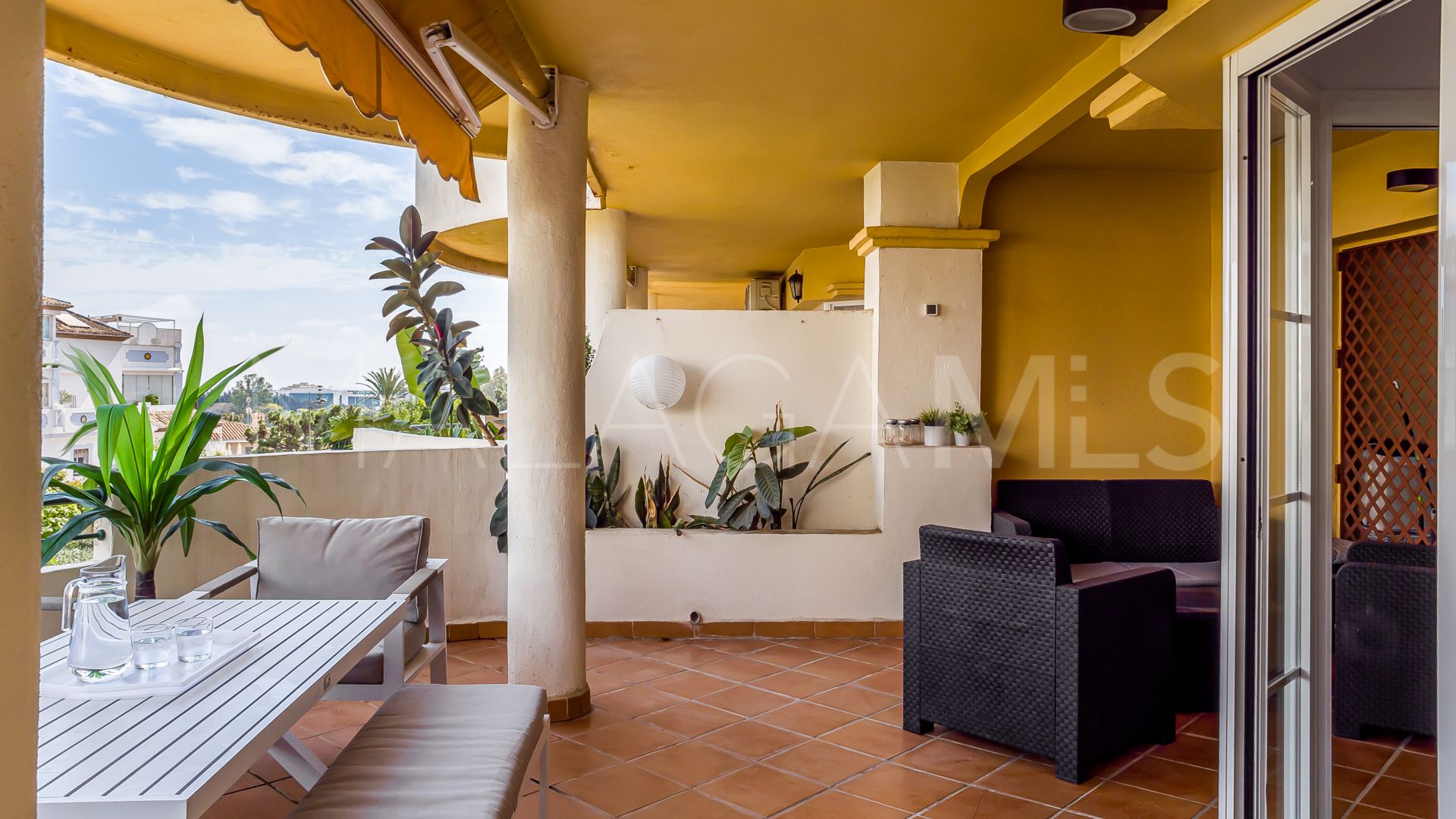Ground floor duplex for sale in Señorio de Aloha