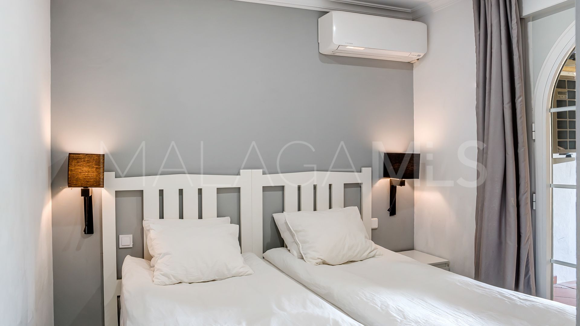 Ground floor duplex for sale in Señorio de Aloha