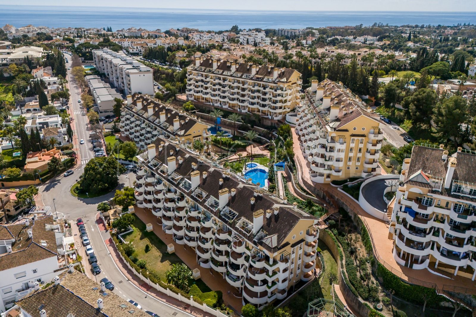 Ground floor duplex for sale in Señorio de Aloha