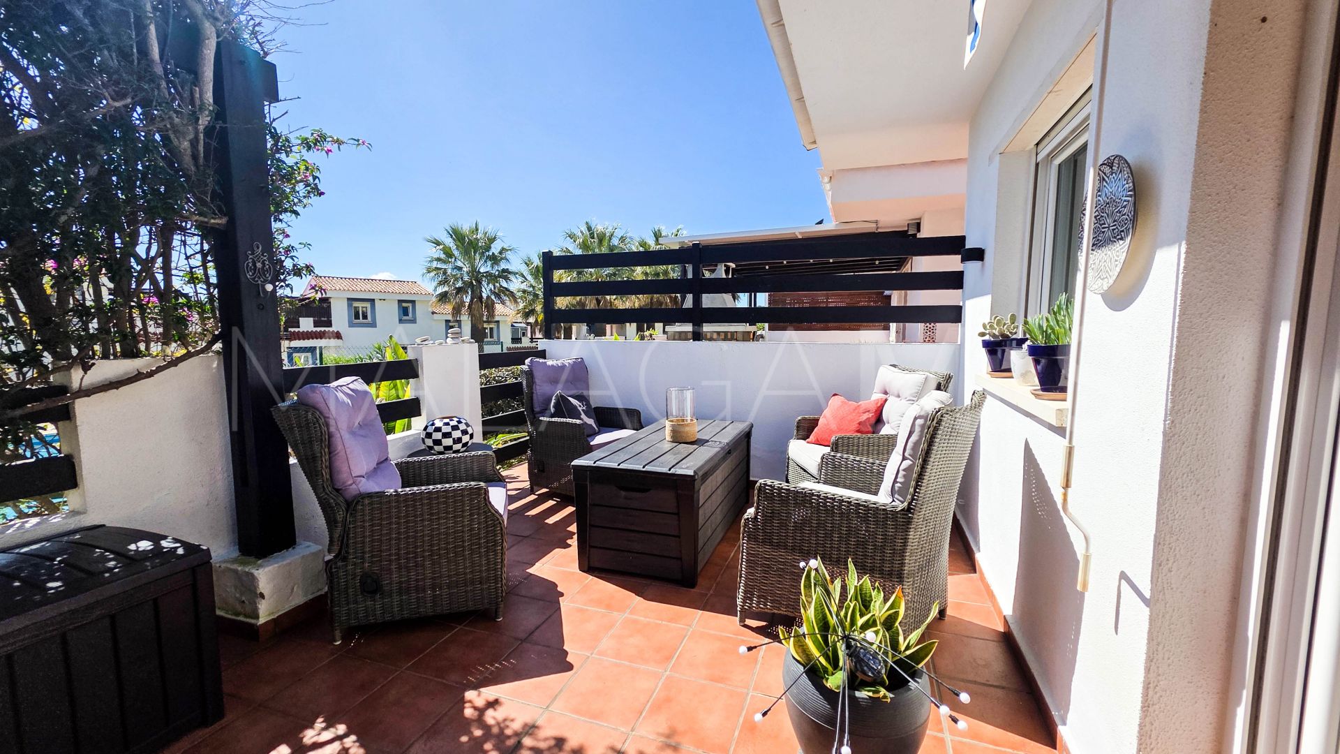 Ground floor apartment for sale in La Duquesa