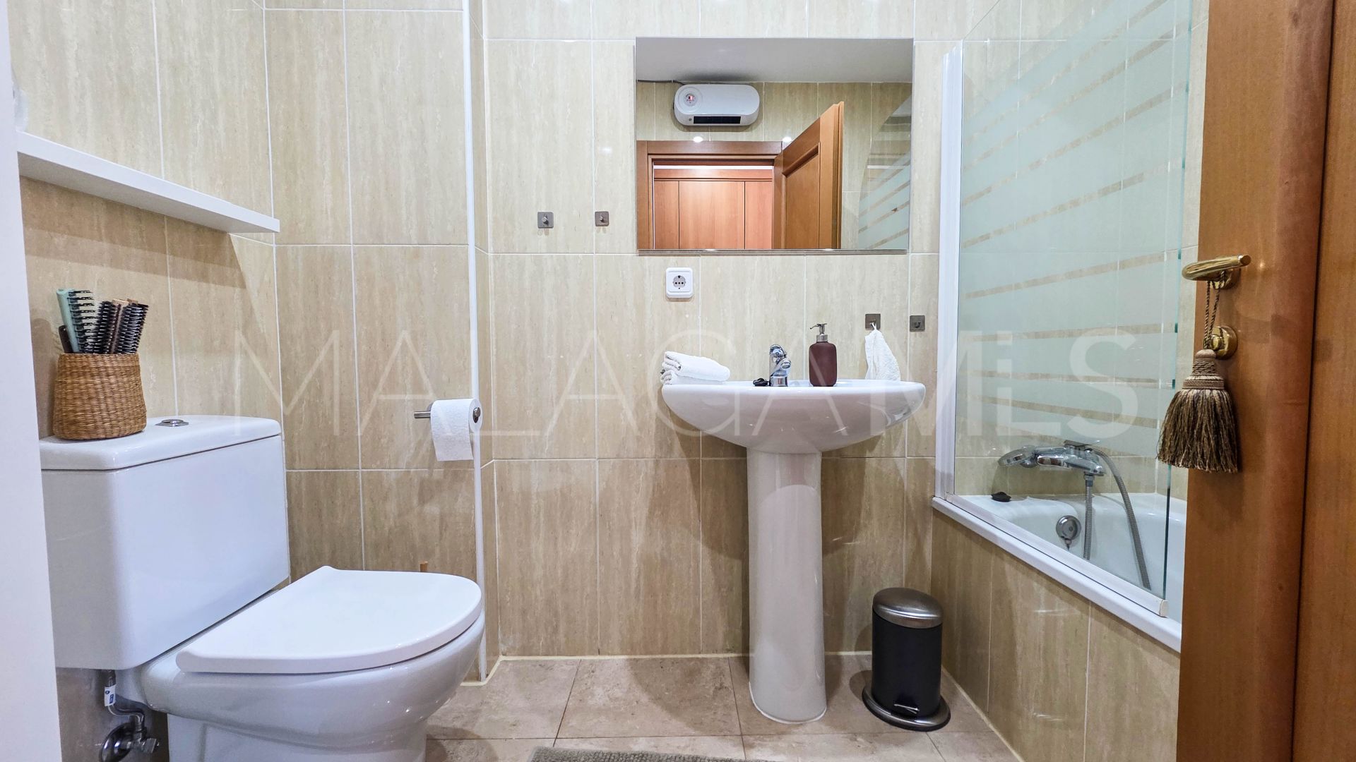Ground floor apartment for sale in La Duquesa