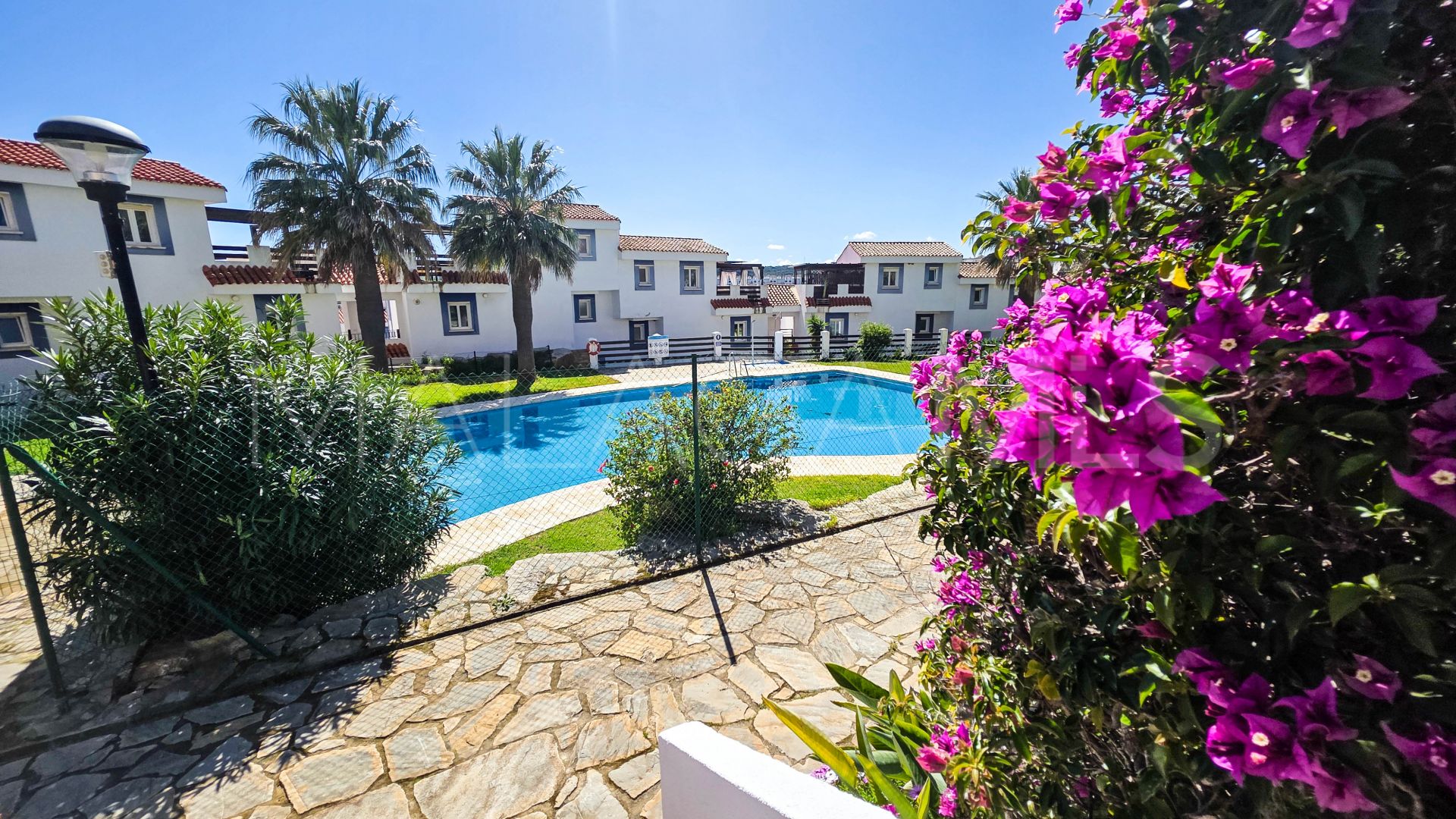 Ground floor apartment for sale in La Duquesa