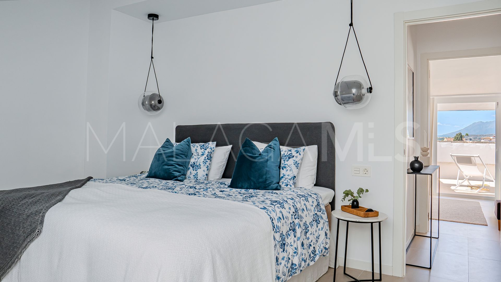 Tvåvånings takvåning for sale in El Dorado