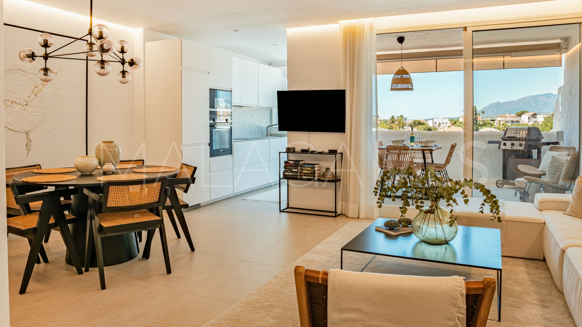 Tvåvånings takvåning for sale in El Dorado