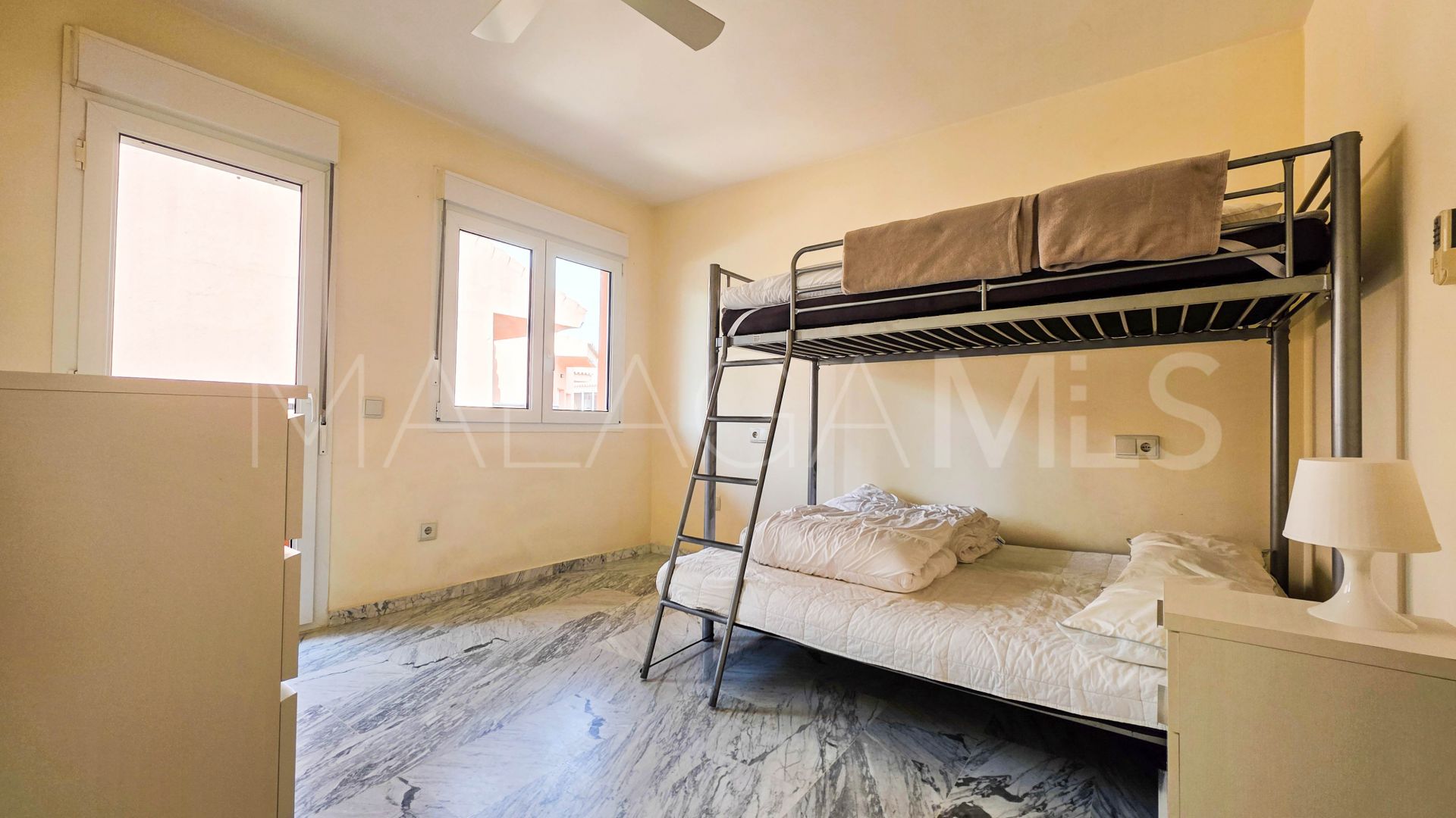 Maison de ville for sale in Manilva Beach