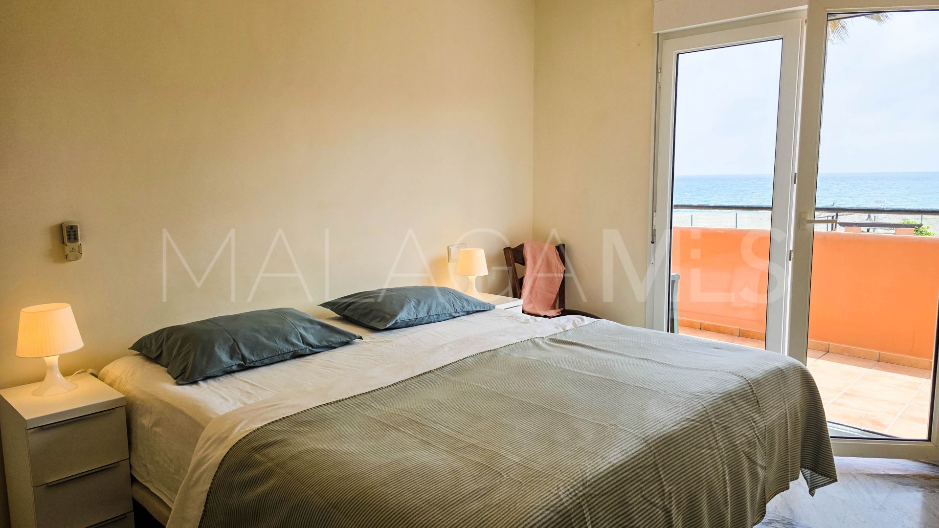 Maison de ville for sale in Manilva Beach