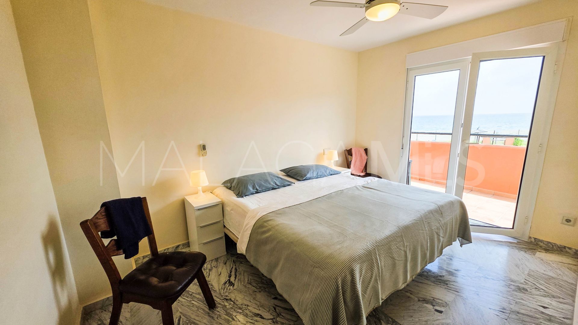 Maison de ville for sale in Manilva Beach