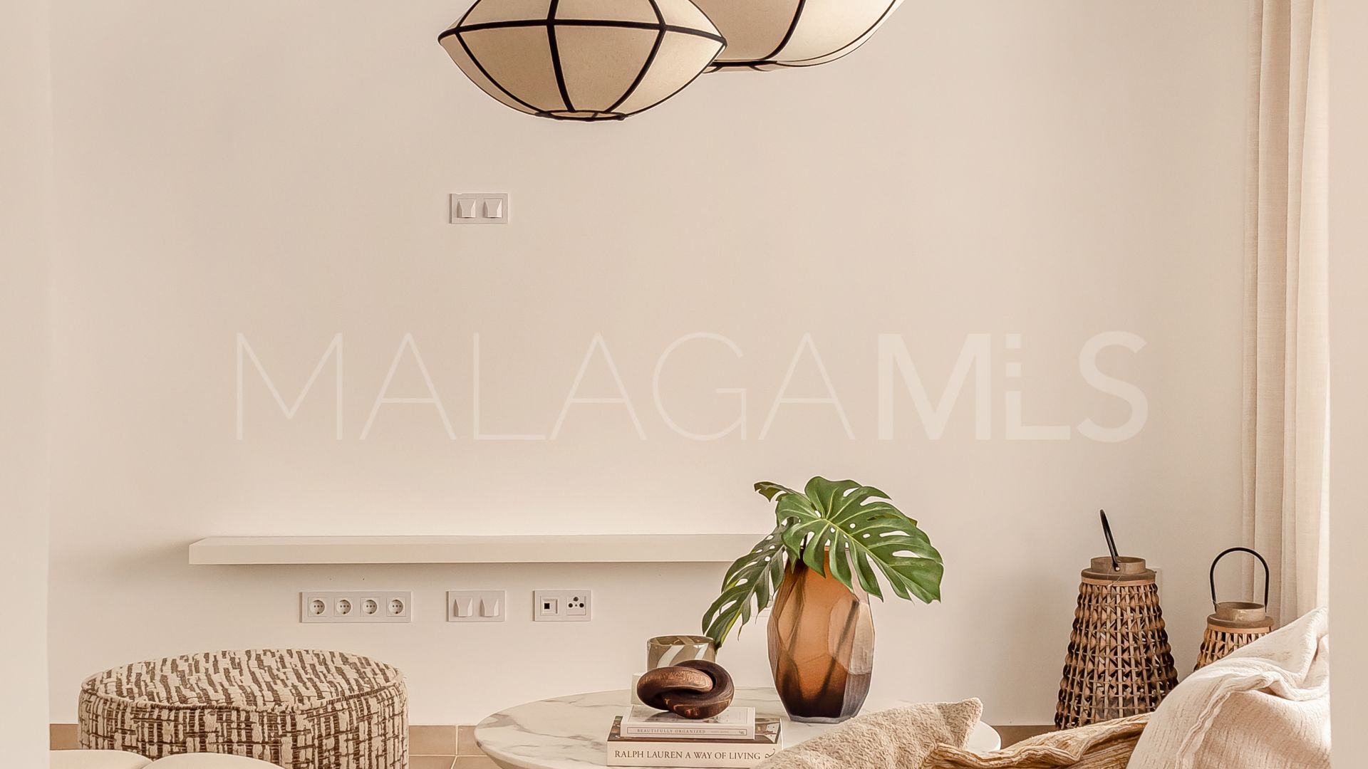 For sale 4 bedrooms villa in Nueva Andalucia