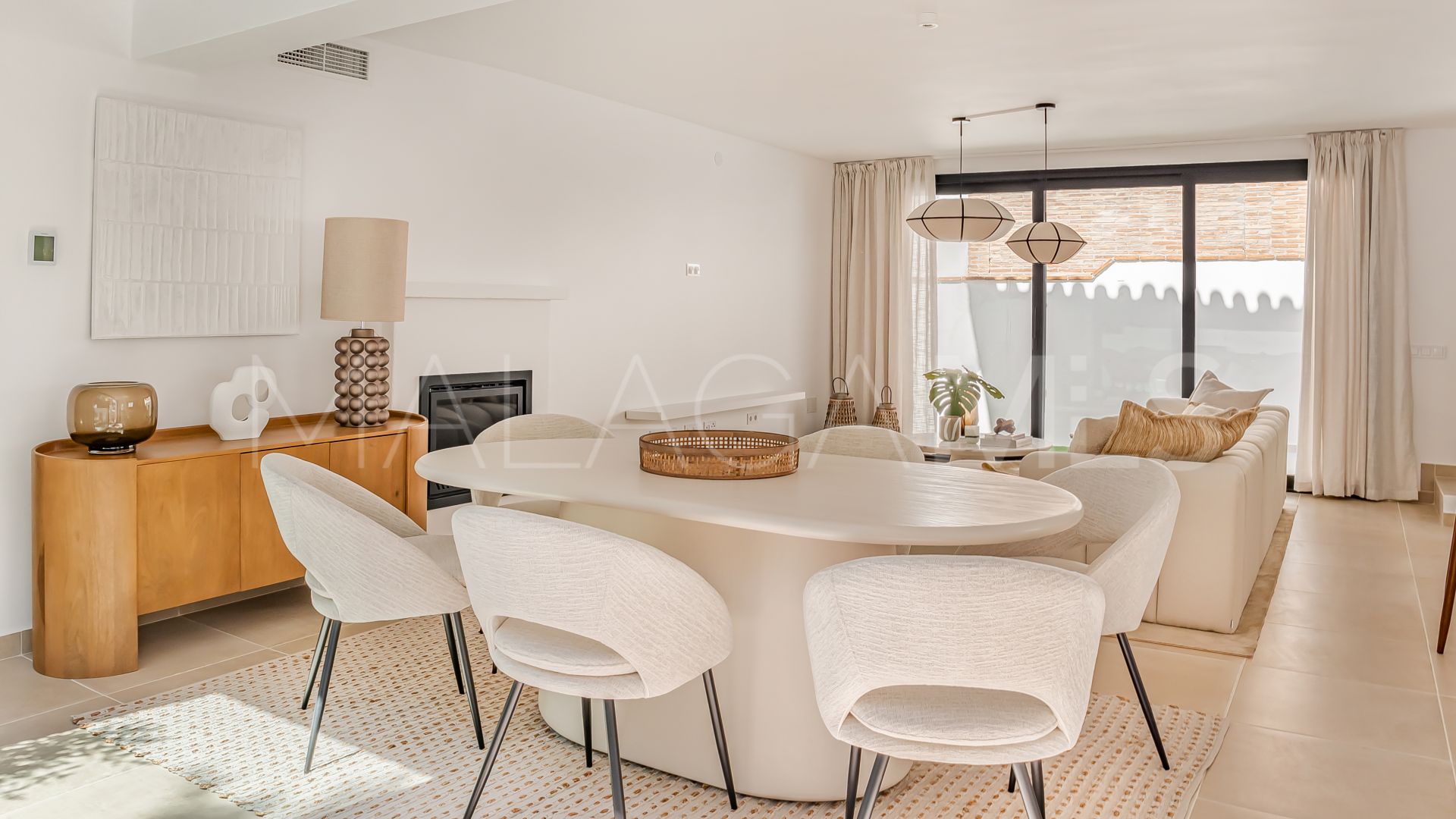 For sale 4 bedrooms villa in Nueva Andalucia