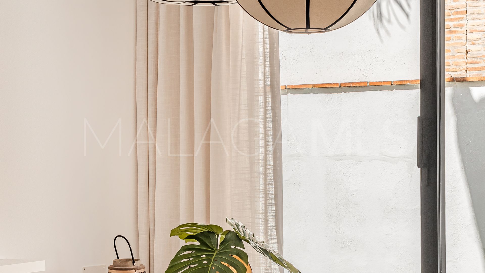 For sale 4 bedrooms villa in Nueva Andalucia