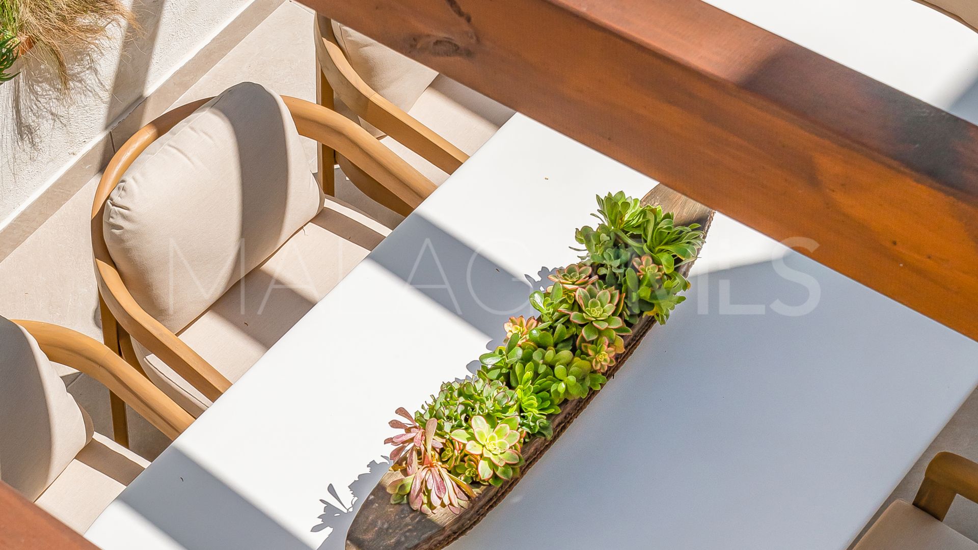 For sale 4 bedrooms villa in Nueva Andalucia