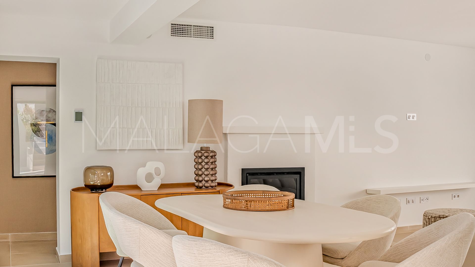 For sale 4 bedrooms villa in Nueva Andalucia