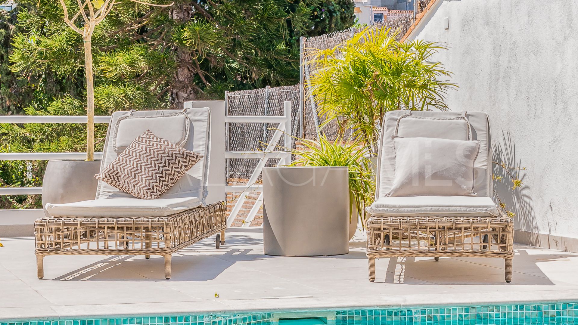 For sale 4 bedrooms villa in Nueva Andalucia