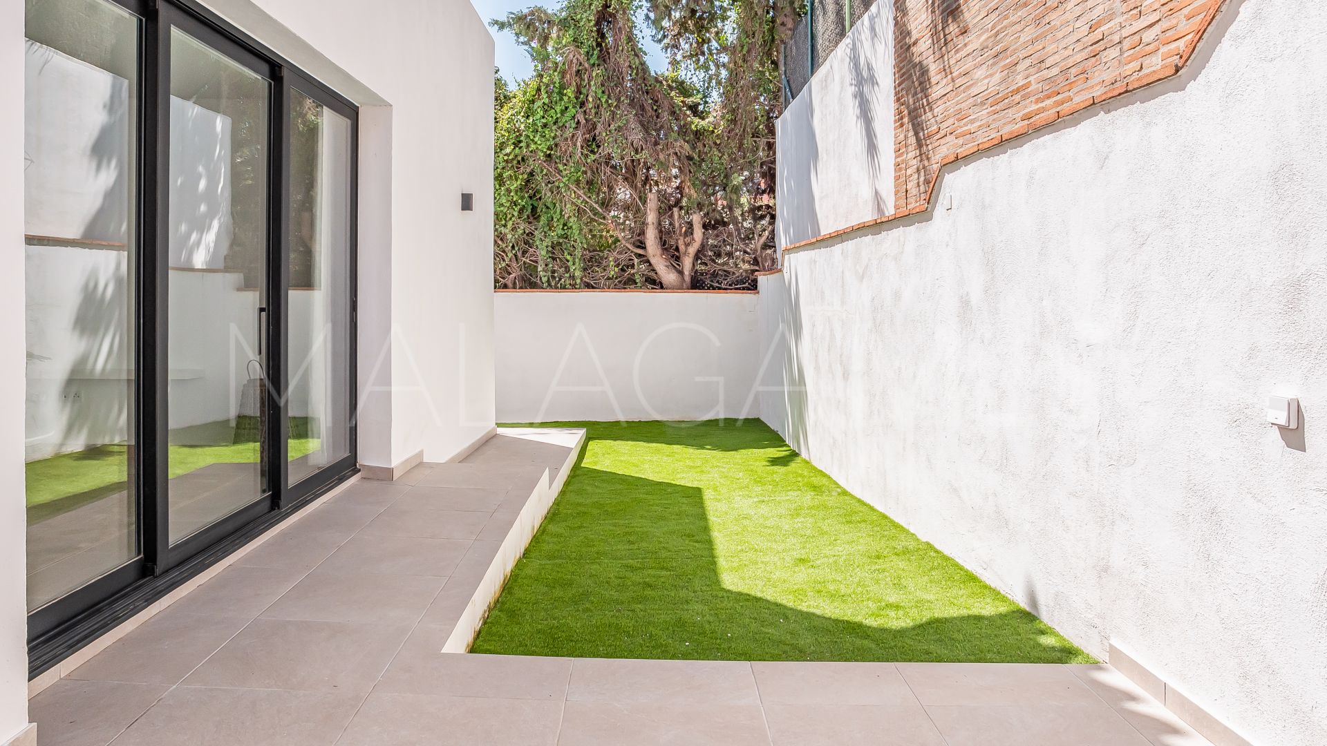 For sale 4 bedrooms villa in Nueva Andalucia