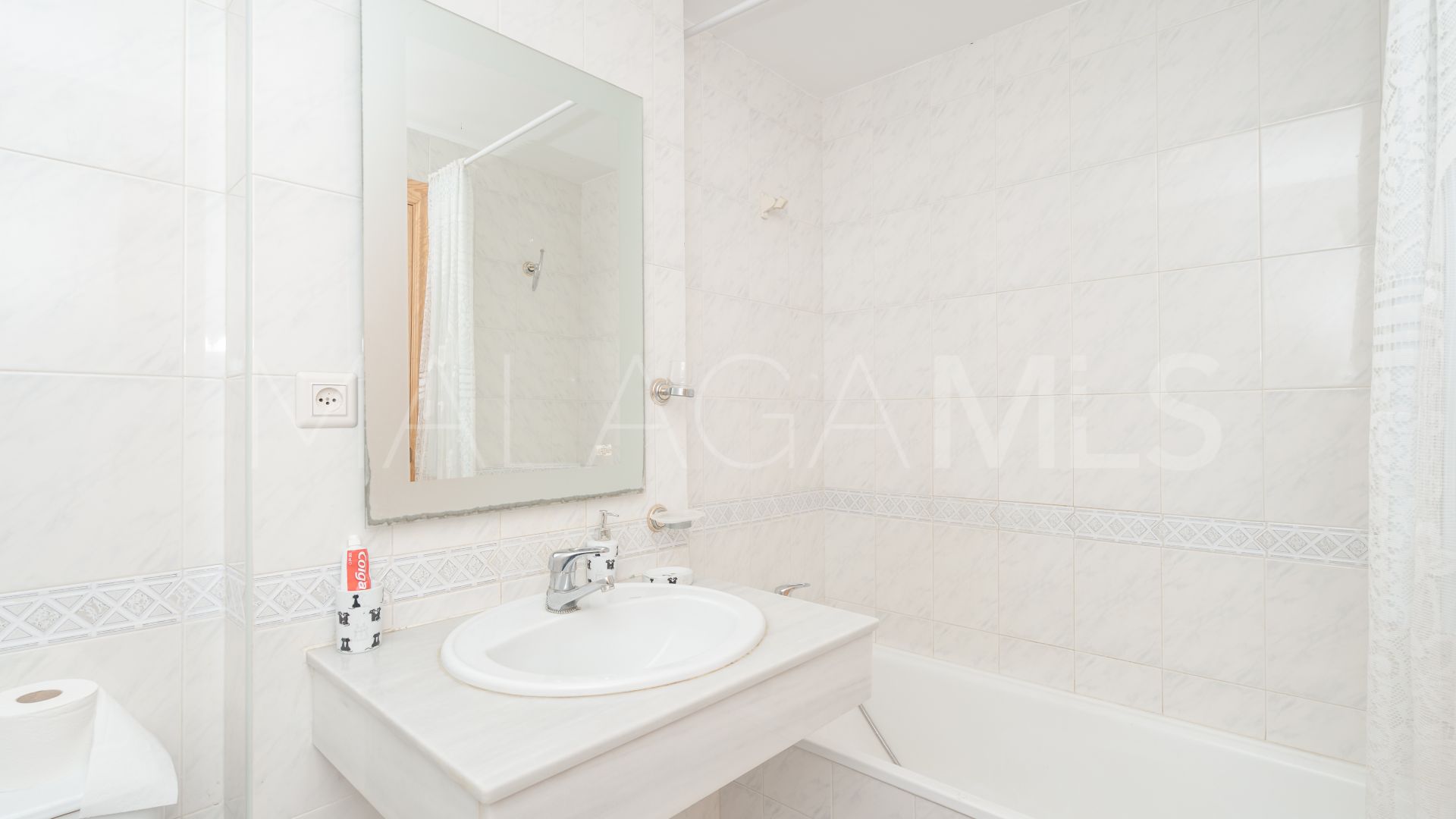 Lägenhet for sale in Estepona Stad