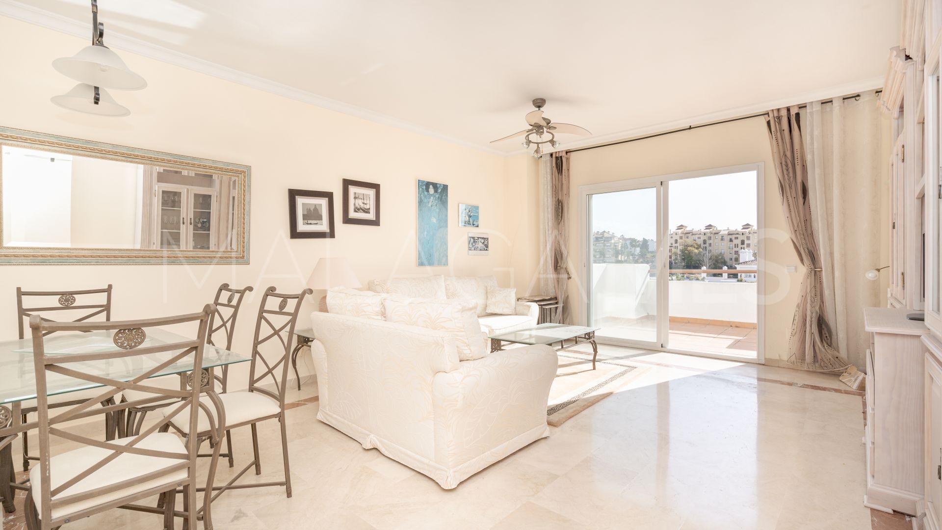 Duplex penthouse for sale in Selwo