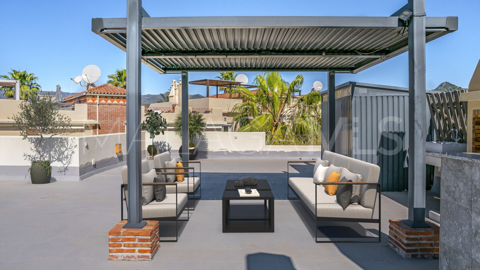 Penthouse in Toscana Hills for sale