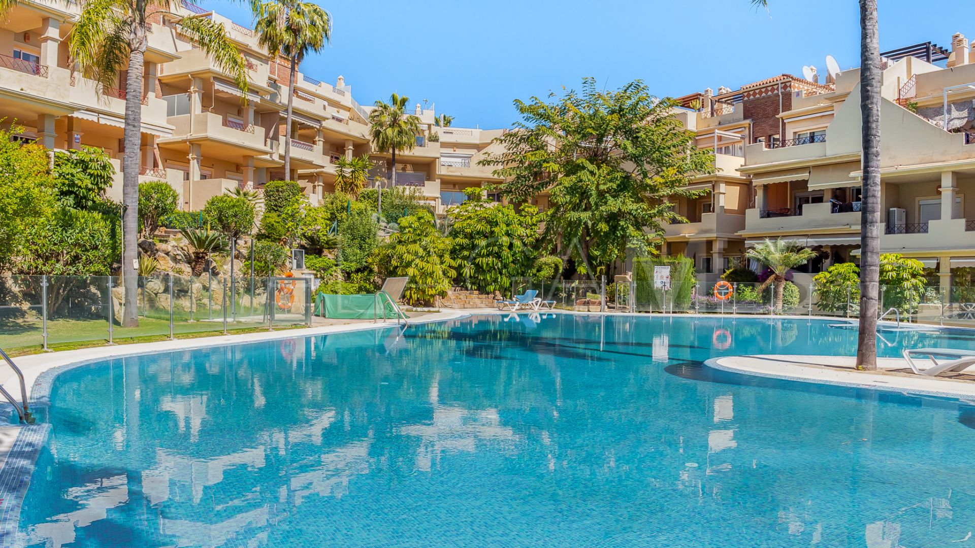 Penthouse in Toscana Hills for sale