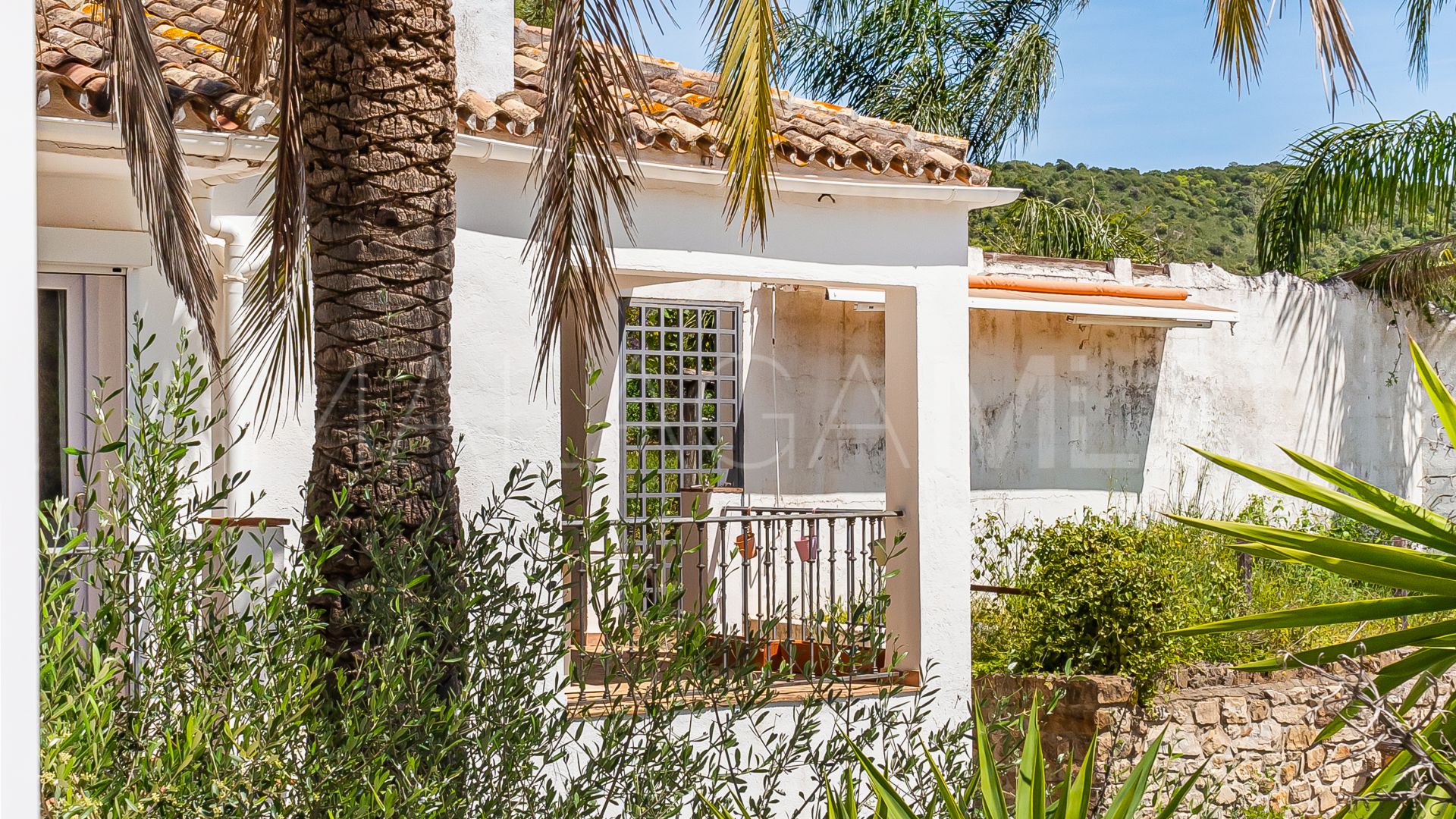 Villa for sale in Benahavis Centro