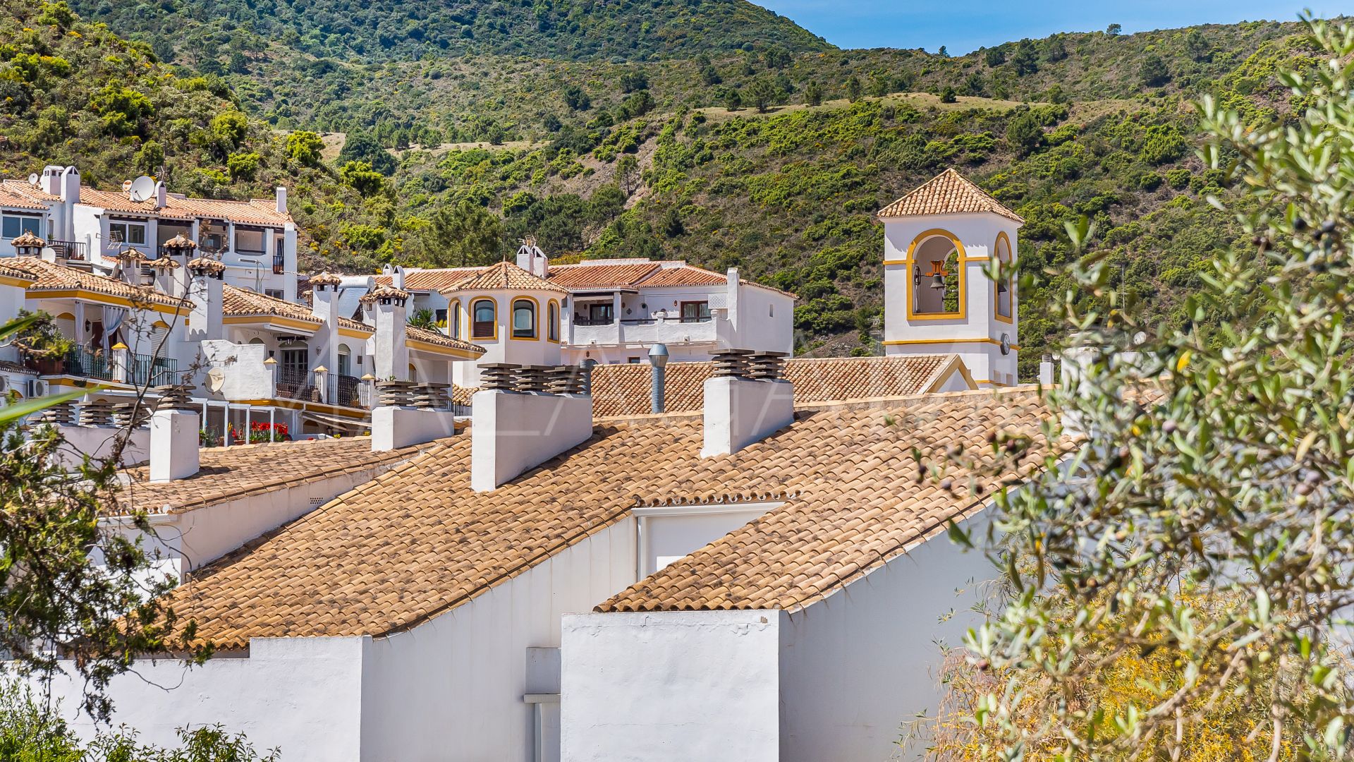 Villa for sale in Benahavis Centro