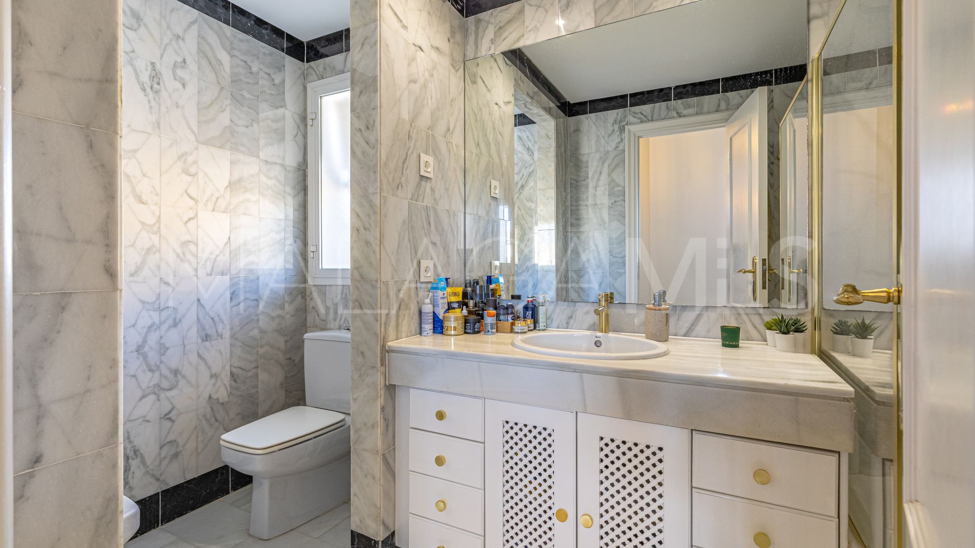 Duplex penthouse for sale in Nagüeles