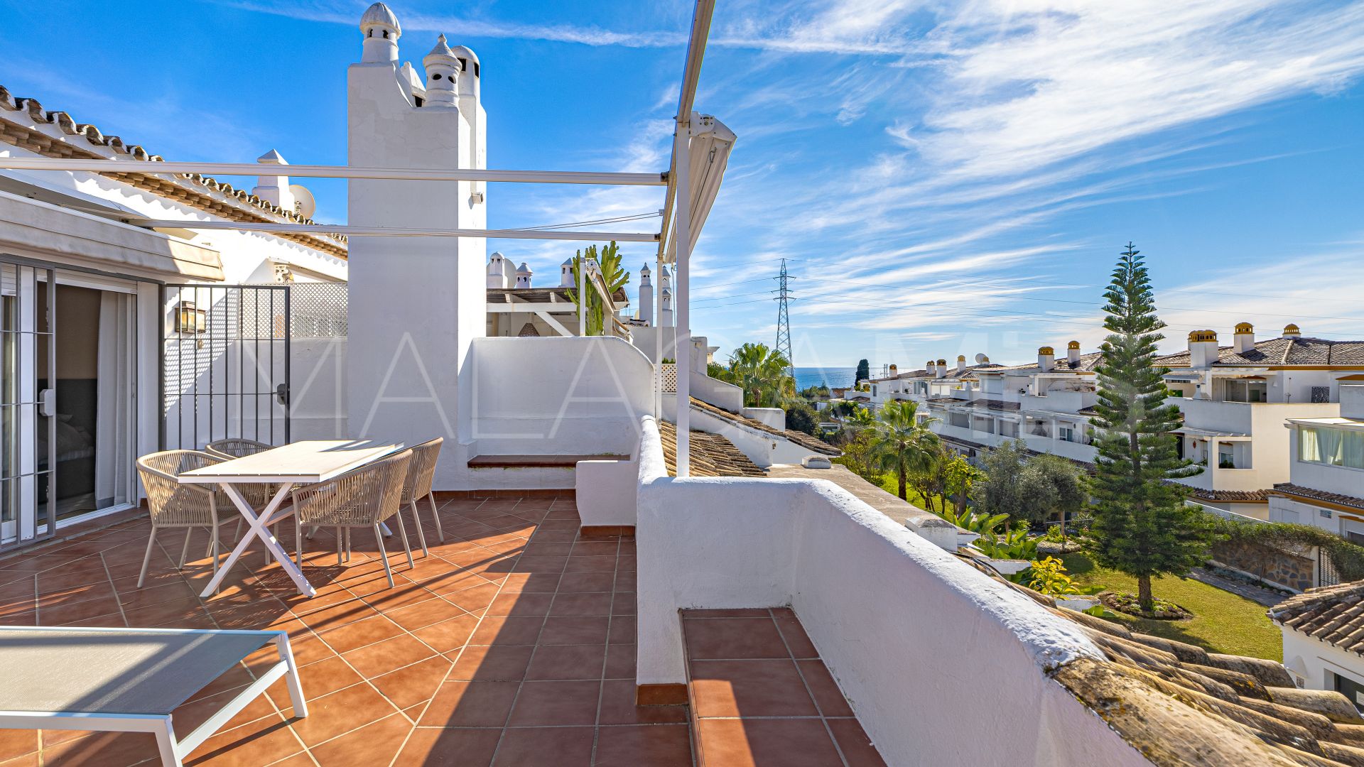 Duplex penthouse for sale in Nagüeles