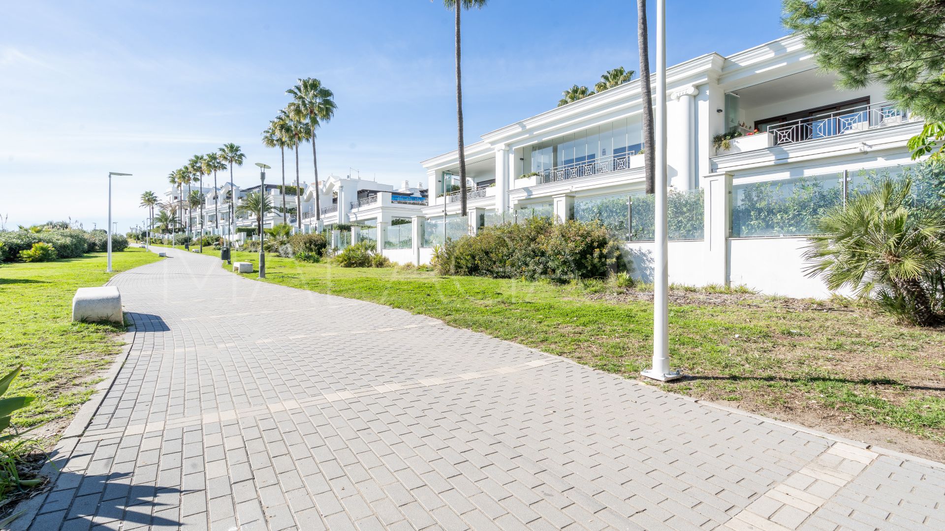 For sale 2 bedrooms apartment in Doncella Beach