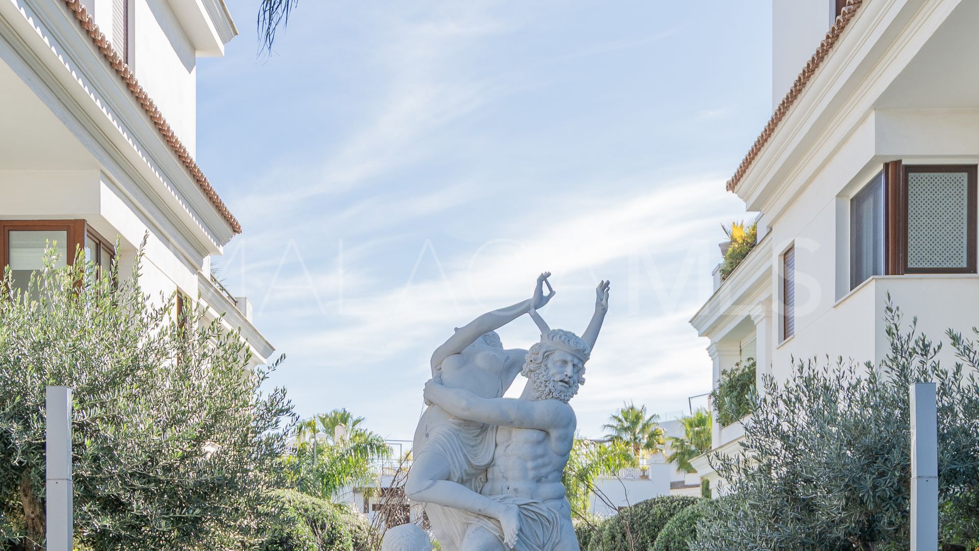 For sale 2 bedrooms apartment in Doncella Beach