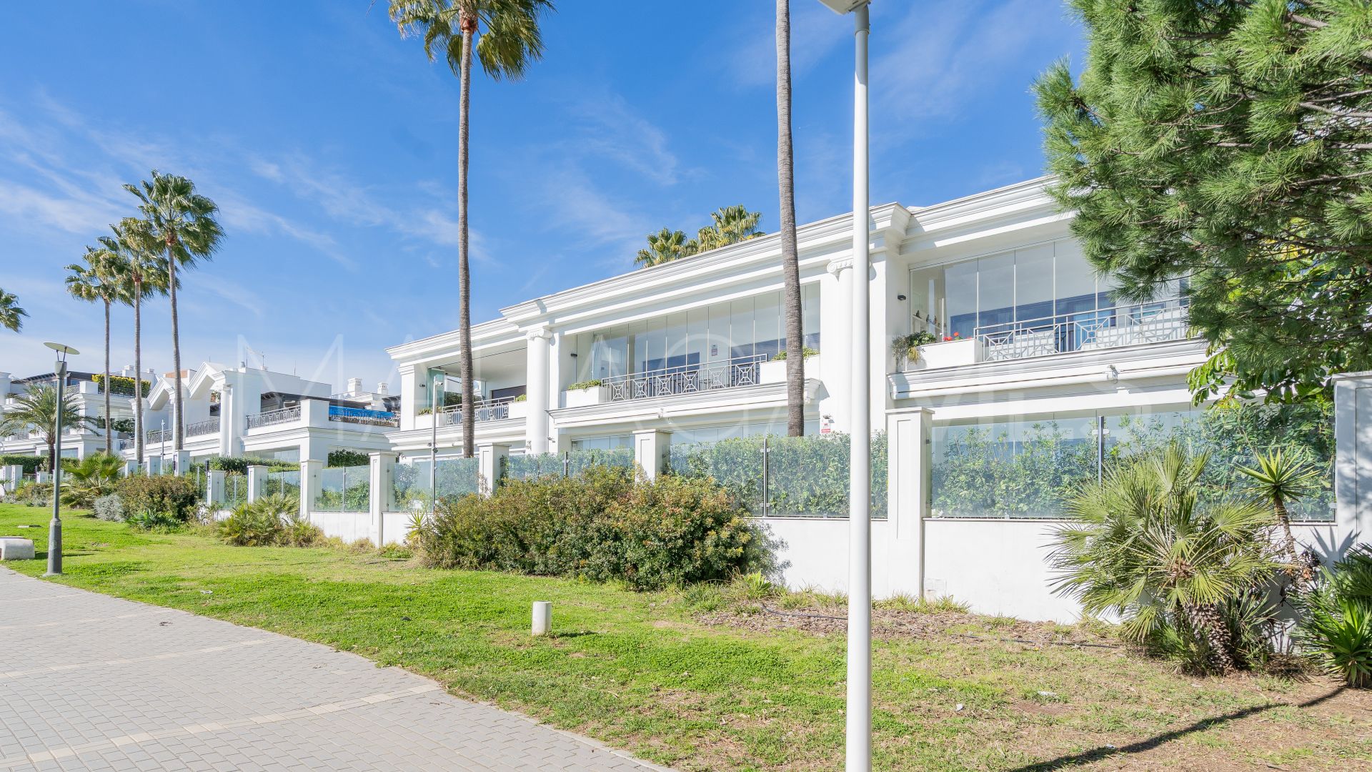 For sale 2 bedrooms apartment in Doncella Beach