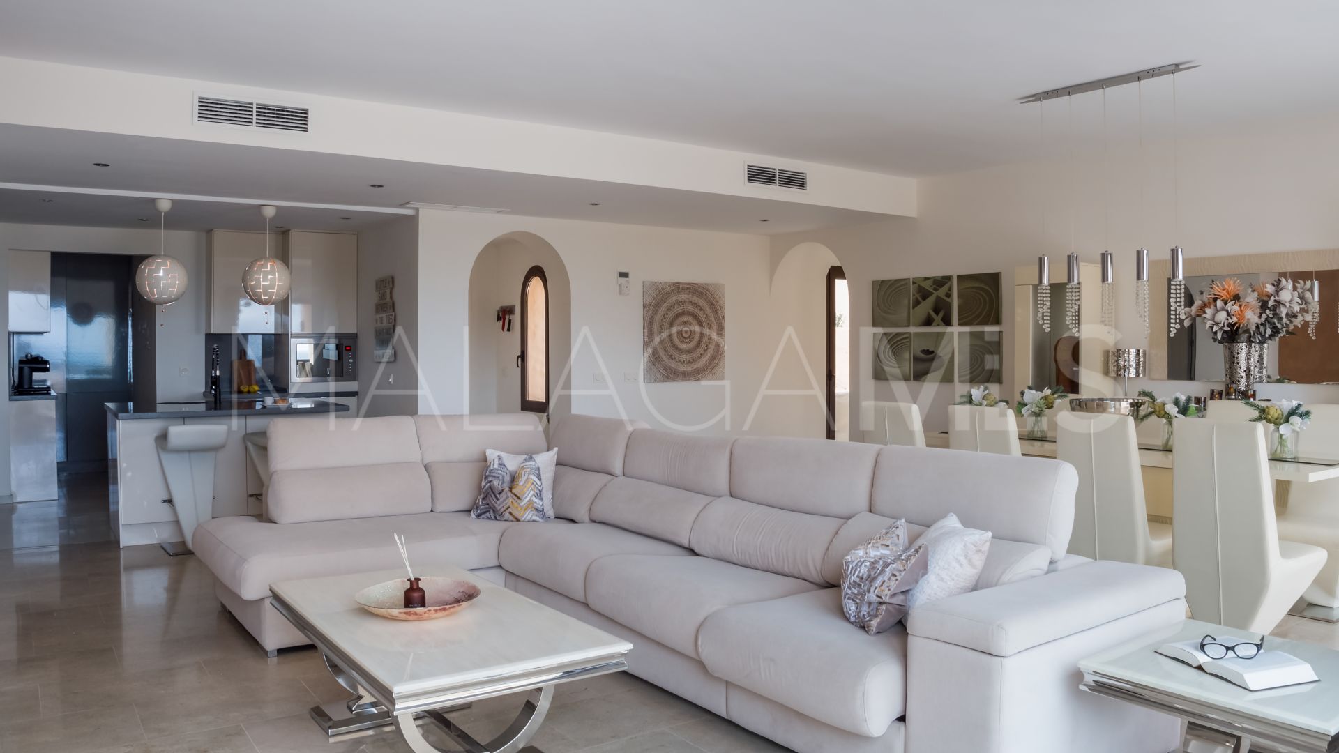 Penthaus for sale in La Duquesa