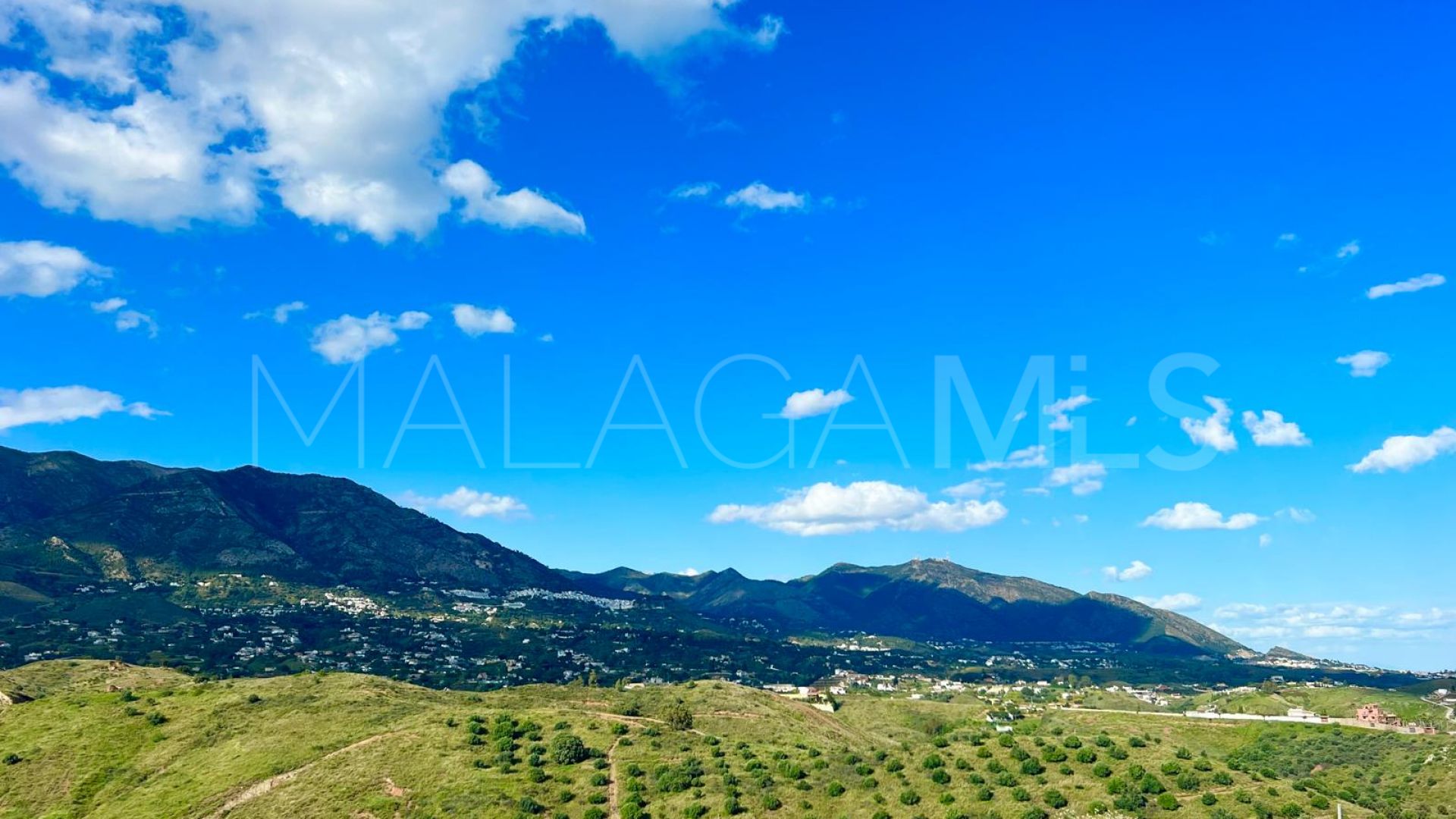 Loma del Flamenco plot for sale