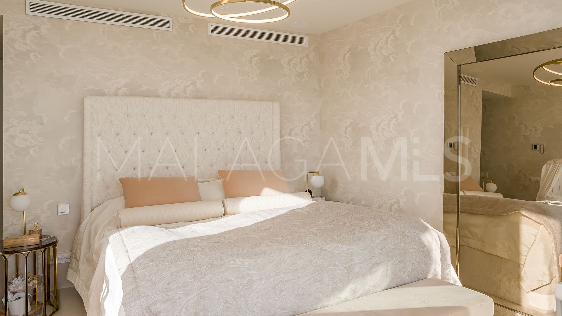 Wohnung for sale in 9 Lions Residences